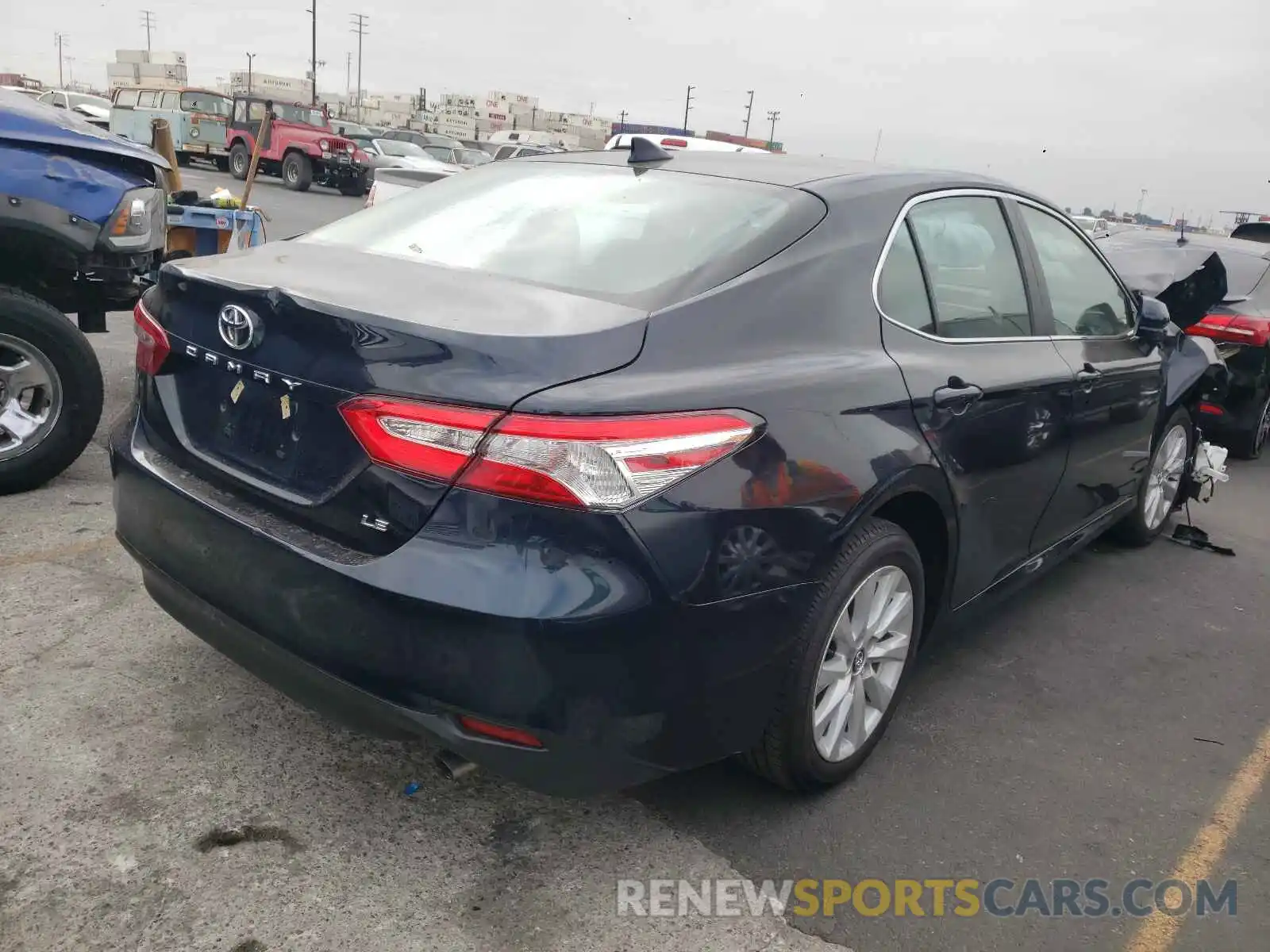 4 Photograph of a damaged car 4T1C11AKXLU863574 TOYOTA CAMRY 2020