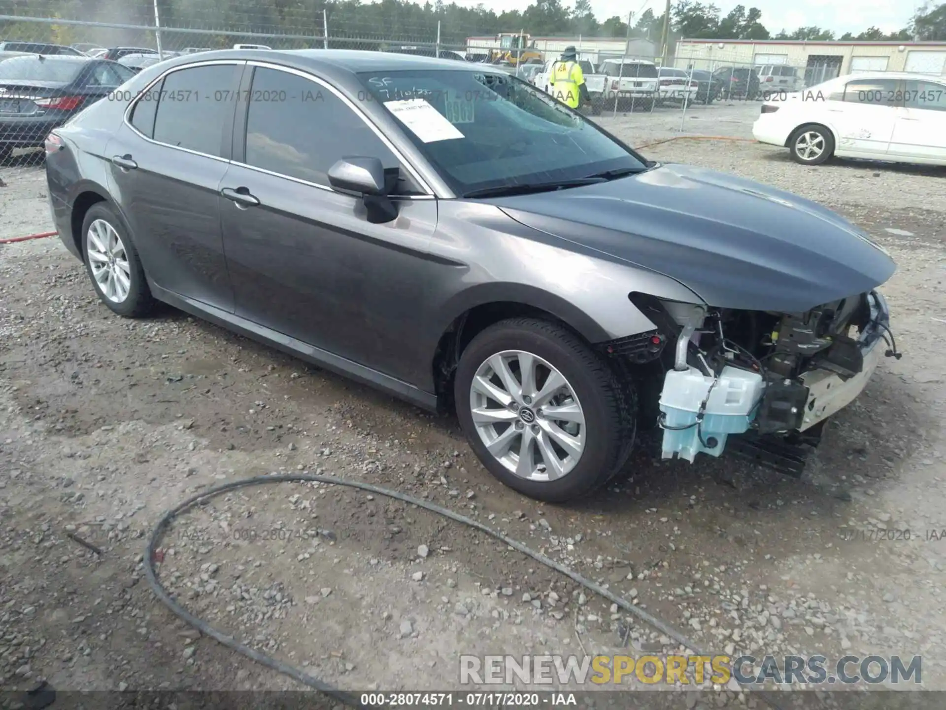 1 Photograph of a damaged car 4T1C11AKXLU866507 TOYOTA CAMRY 2020