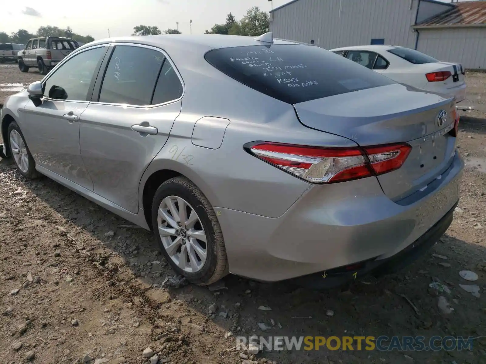 3 Photograph of a damaged car 4T1C11AKXLU881203 TOYOTA CAMRY 2020