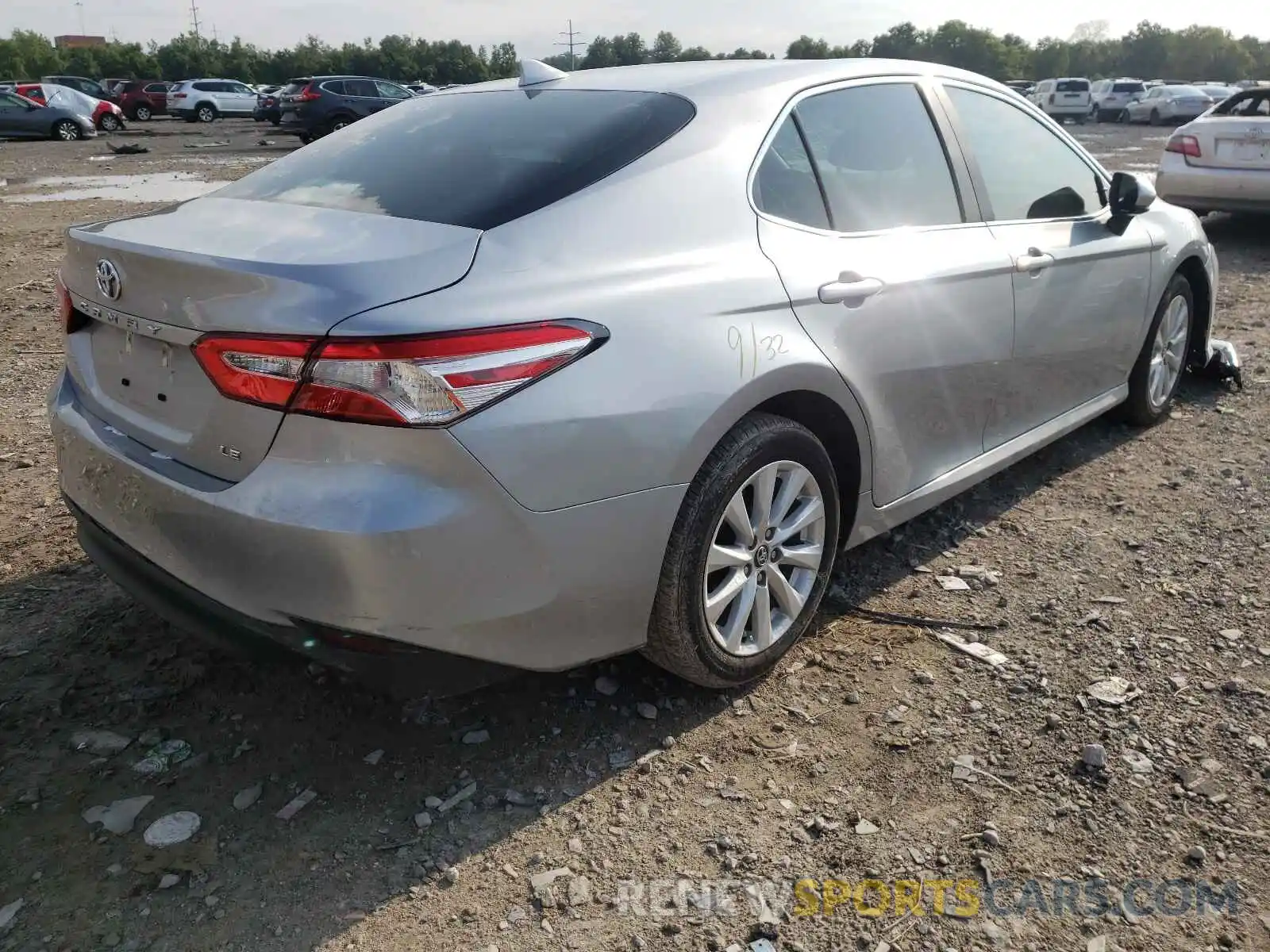 4 Photograph of a damaged car 4T1C11AKXLU881203 TOYOTA CAMRY 2020