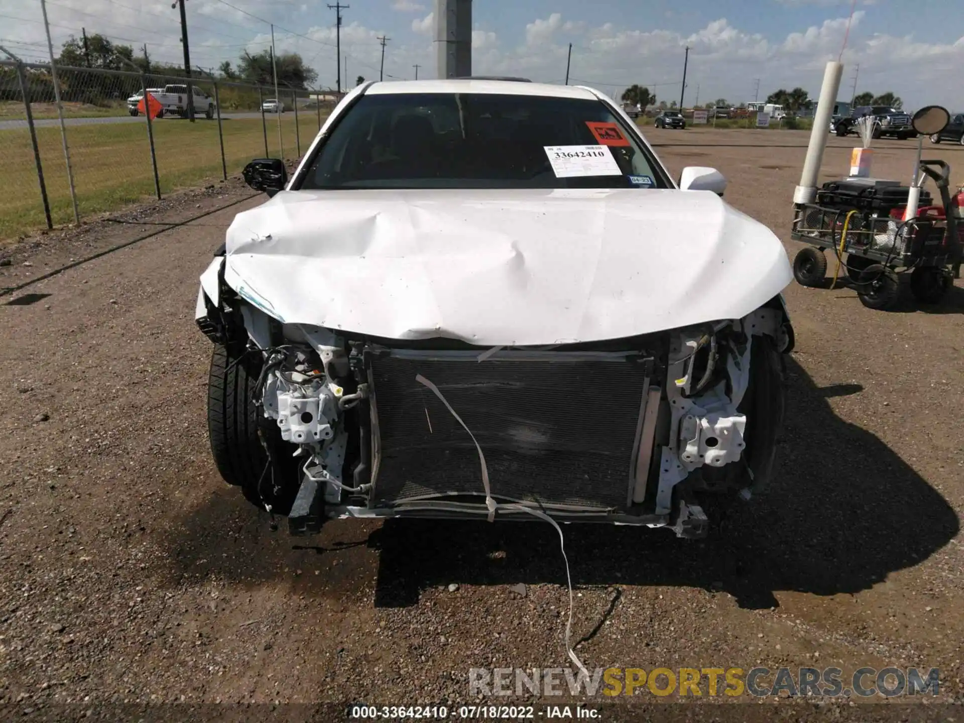 6 Photograph of a damaged car 4T1C11AKXLU882707 TOYOTA CAMRY 2020