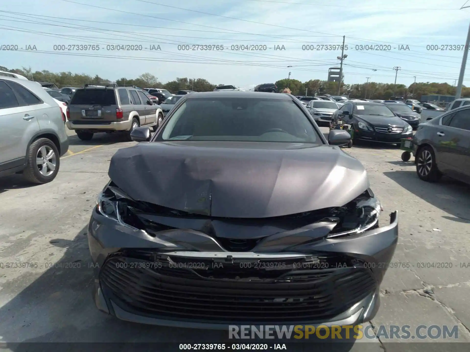 6 Photograph of a damaged car 4T1C11AKXLU885123 TOYOTA CAMRY 2020