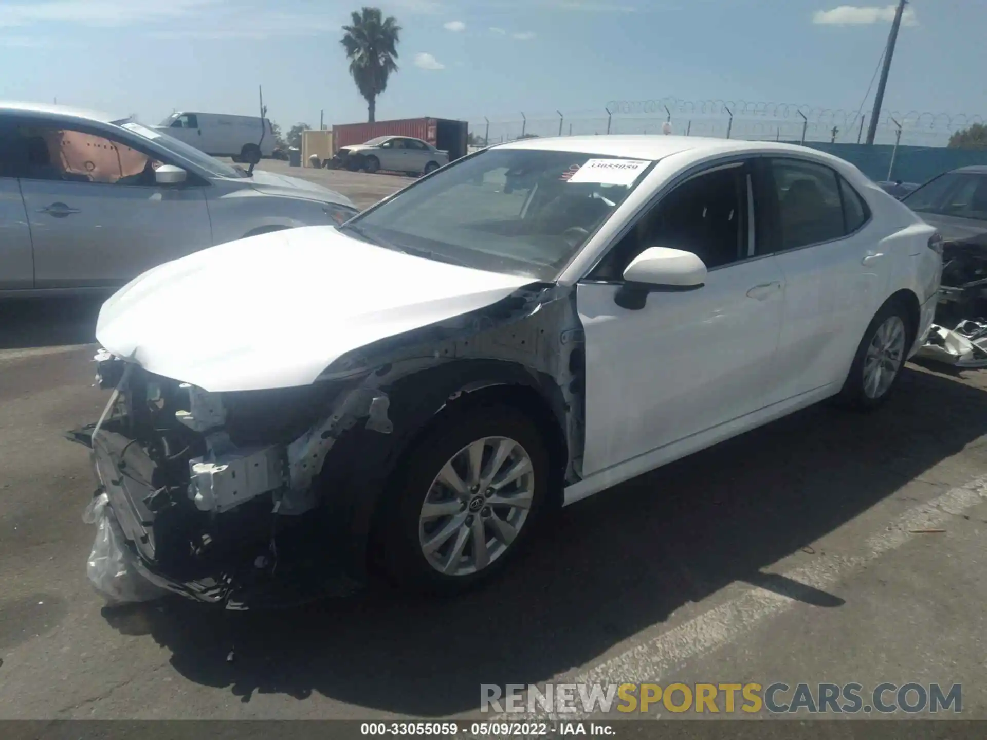 2 Photograph of a damaged car 4T1C11AKXLU891164 TOYOTA CAMRY 2020