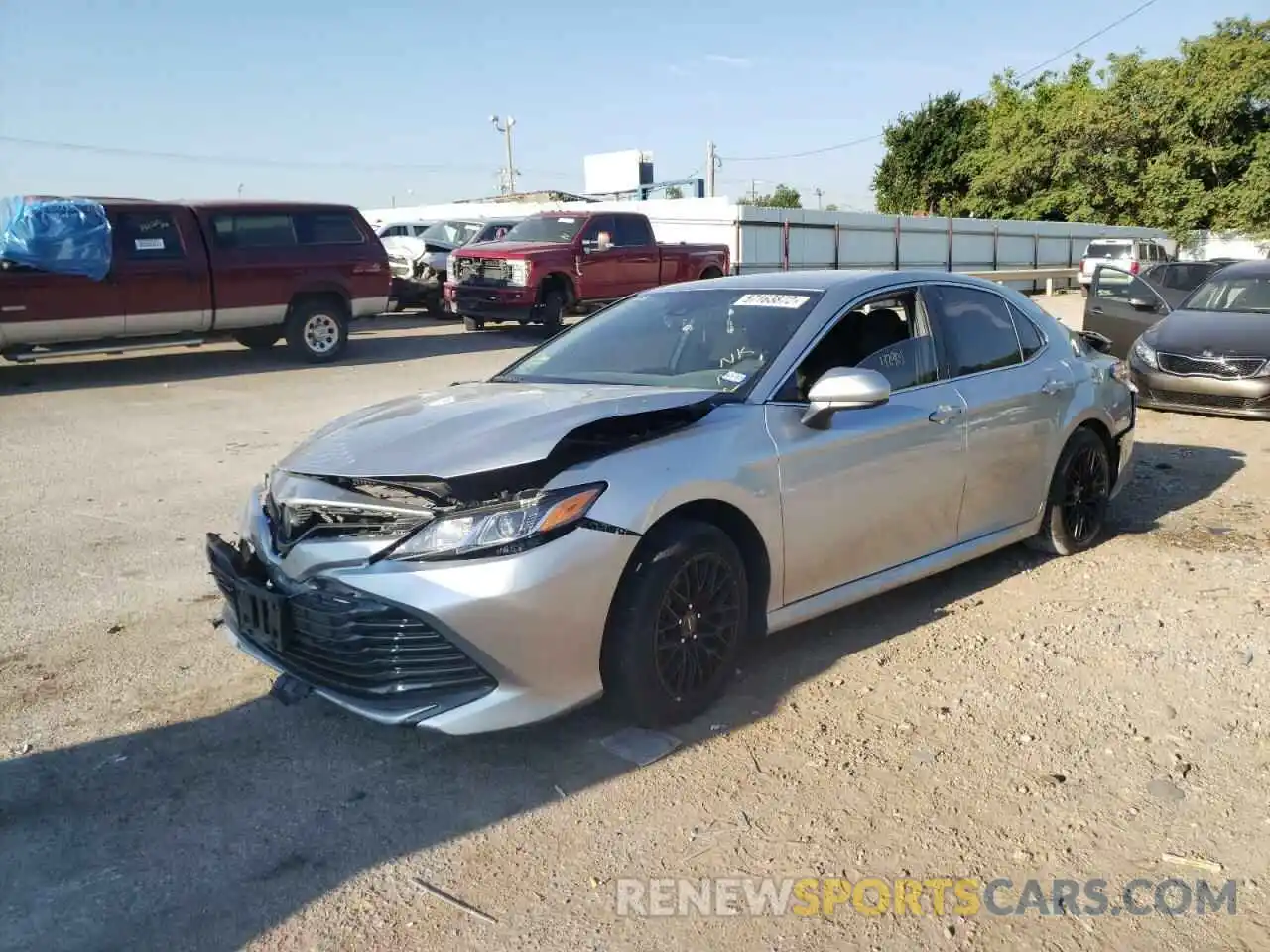 2 Photograph of a damaged car 4T1C11AKXLU891696 TOYOTA CAMRY 2020