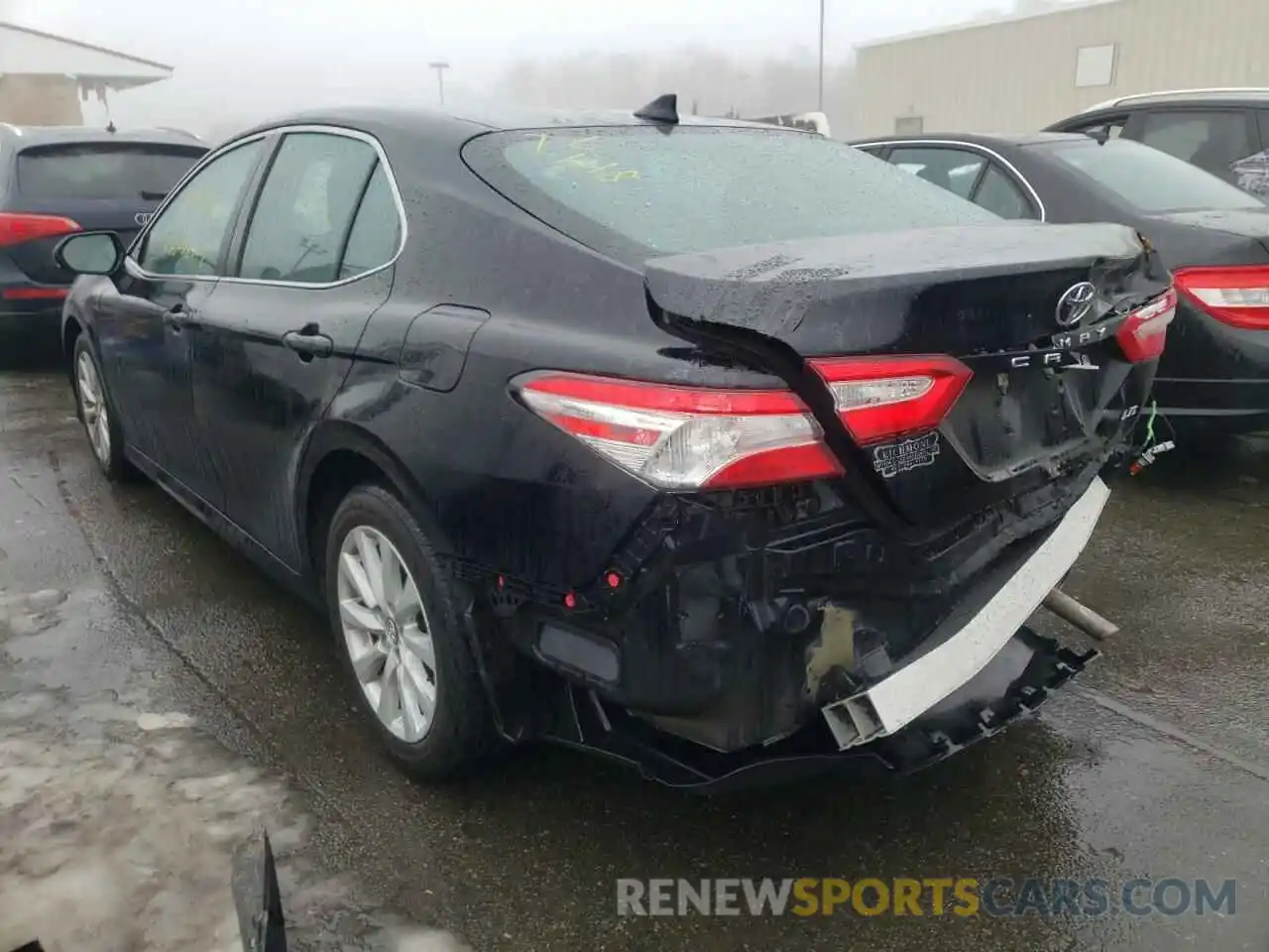 3 Photograph of a damaged car 4T1C11AKXLU895893 TOYOTA CAMRY 2020