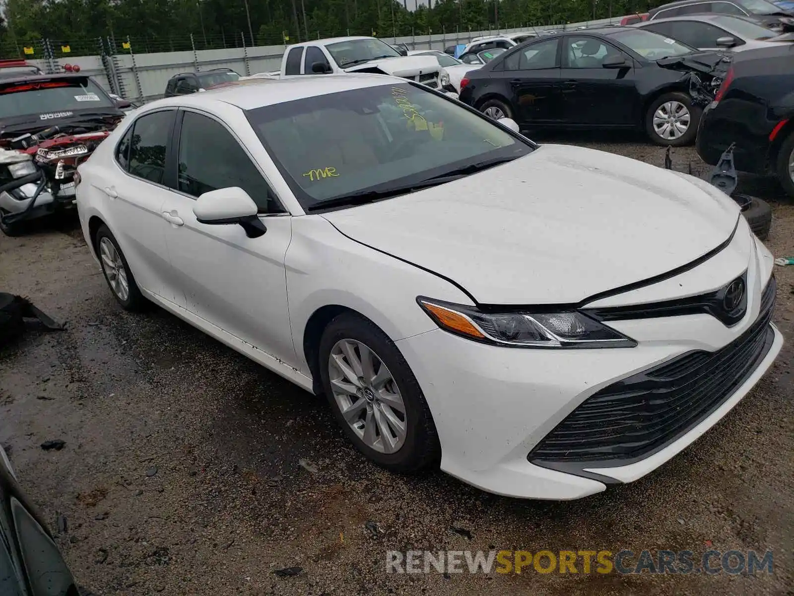 1 Photograph of a damaged car 4T1C11AKXLU896283 TOYOTA CAMRY 2020