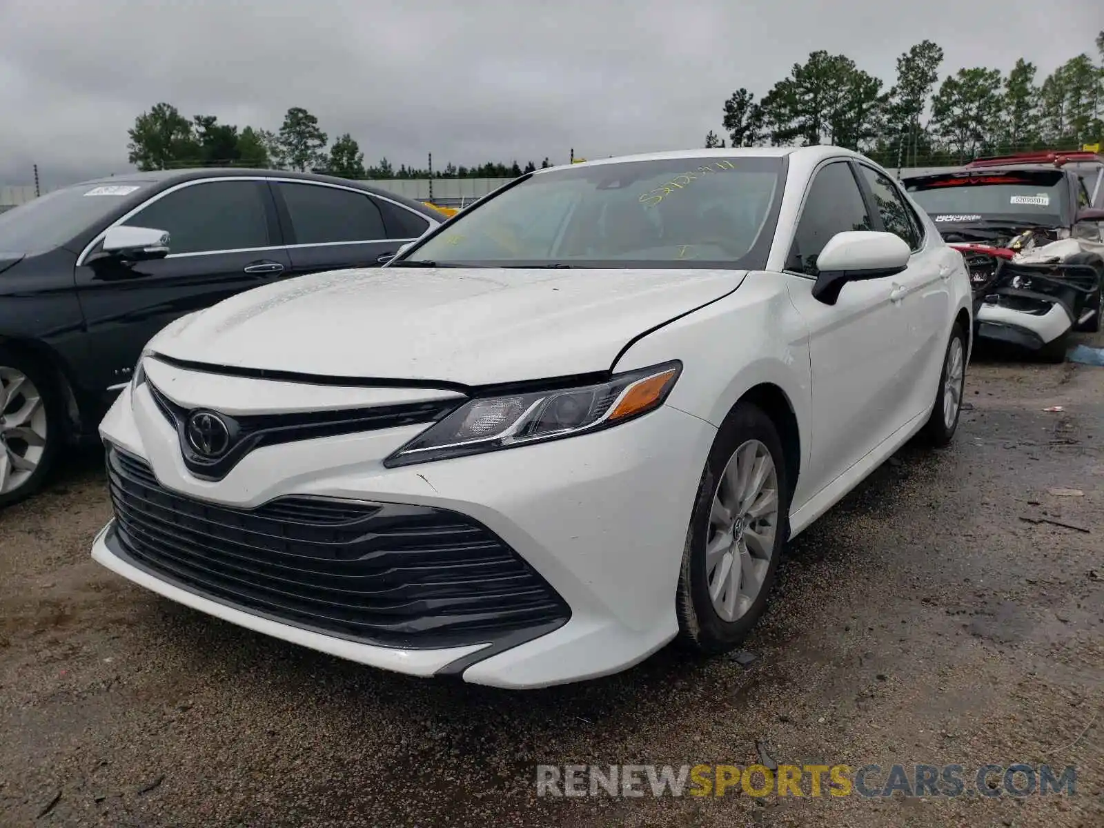 2 Photograph of a damaged car 4T1C11AKXLU896283 TOYOTA CAMRY 2020