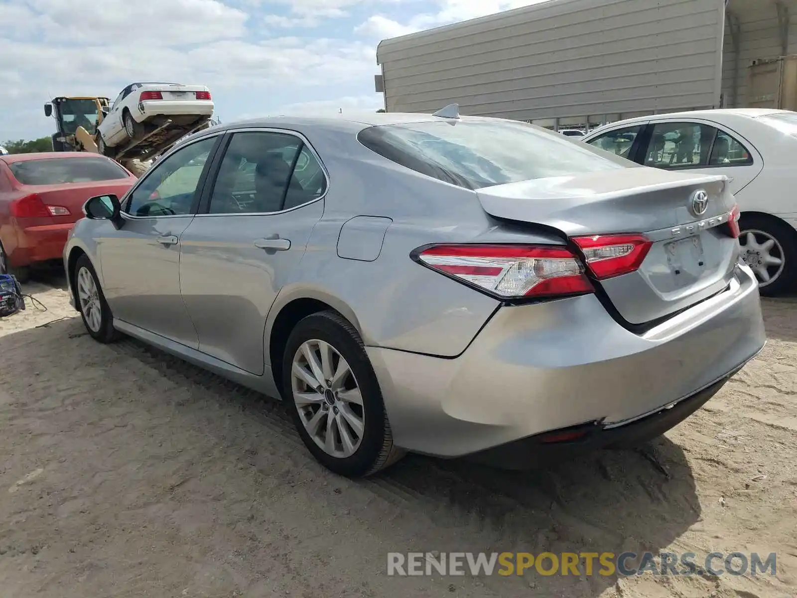 3 Photograph of a damaged car 4T1C11AKXLU900641 TOYOTA CAMRY 2020