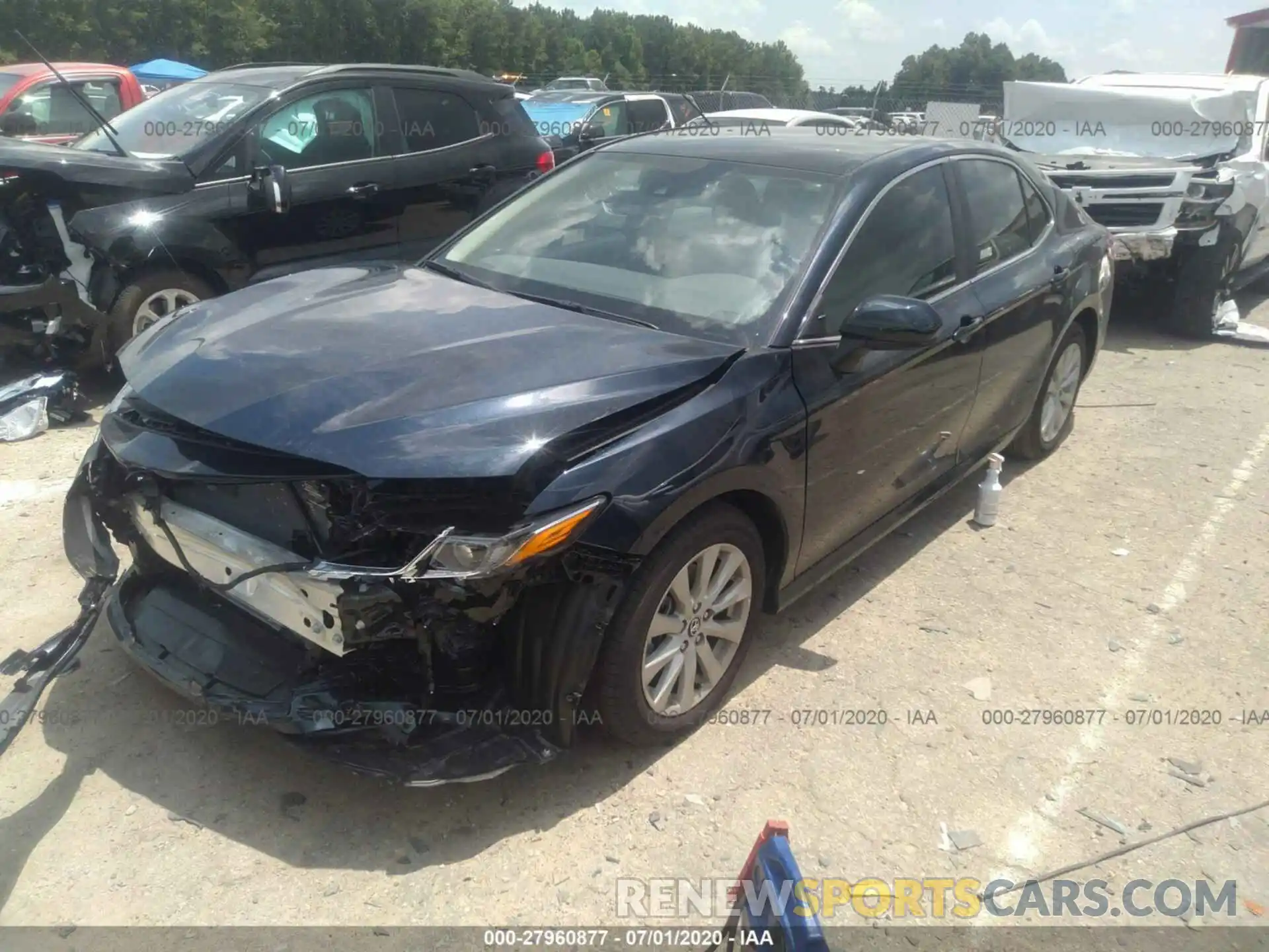 2 Photograph of a damaged car 4T1C11AKXLU911056 TOYOTA CAMRY 2020