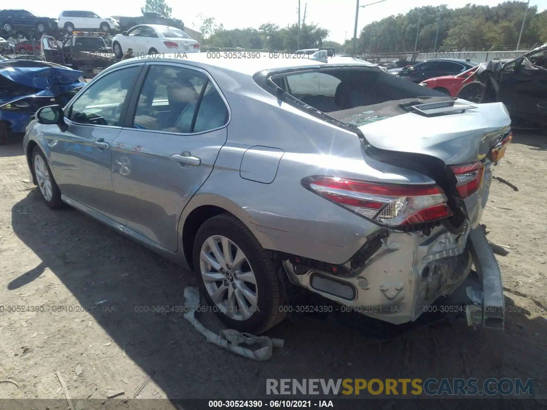 3 Photograph of a damaged car 4T1C11AKXLU912000 TOYOTA CAMRY 2020