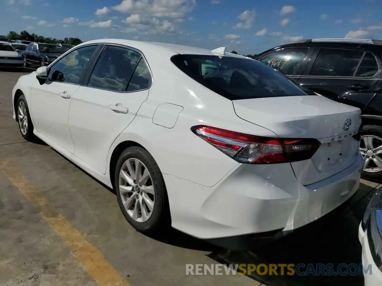 3 Photograph of a damaged car 4T1C11AKXLU914510 TOYOTA CAMRY 2020