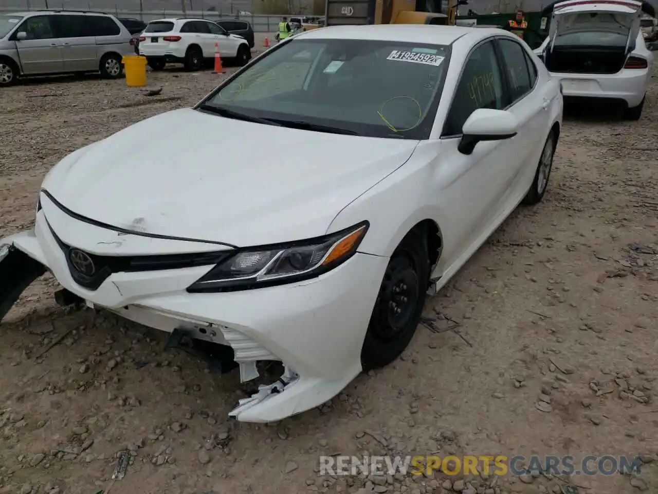 2 Photograph of a damaged car 4T1C11AKXLU917424 TOYOTA CAMRY 2020