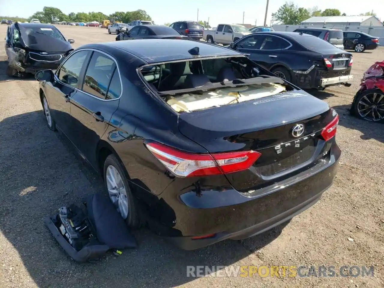 3 Photograph of a damaged car 4T1C11AKXLU918511 TOYOTA CAMRY 2020