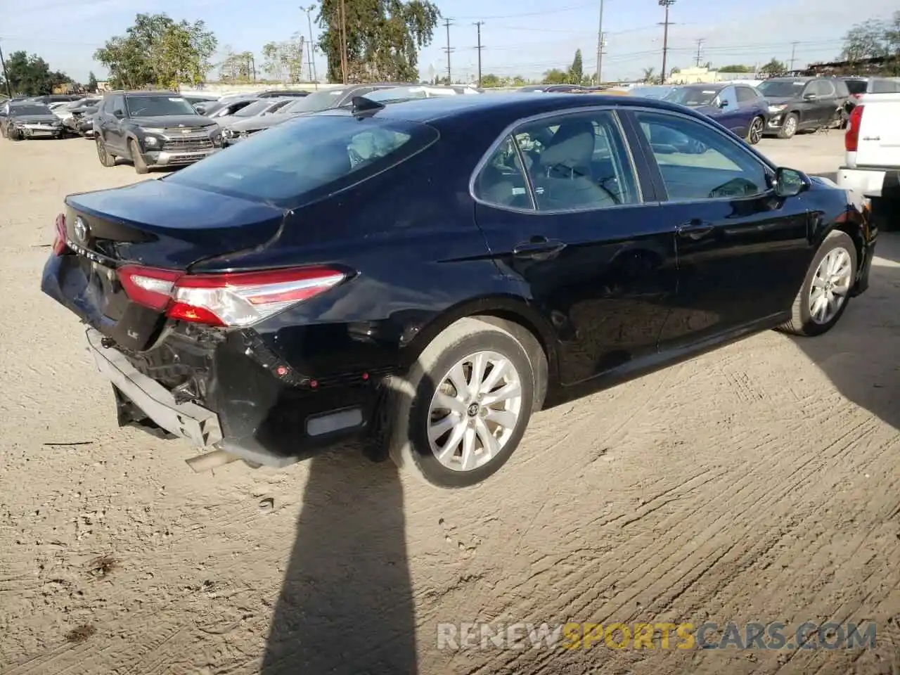 4 Photograph of a damaged car 4T1C11AKXLU918718 TOYOTA CAMRY 2020