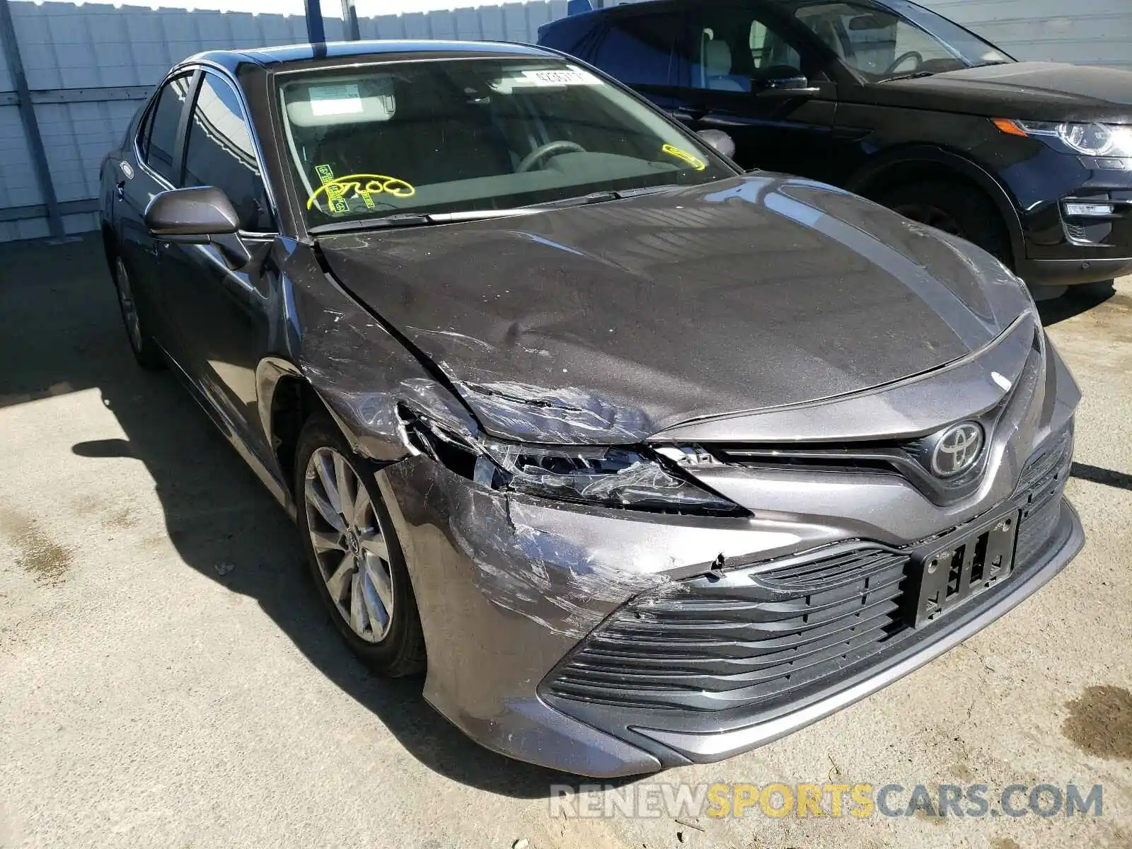 1 Photograph of a damaged car 4T1C11AKXLU920386 TOYOTA CAMRY 2020