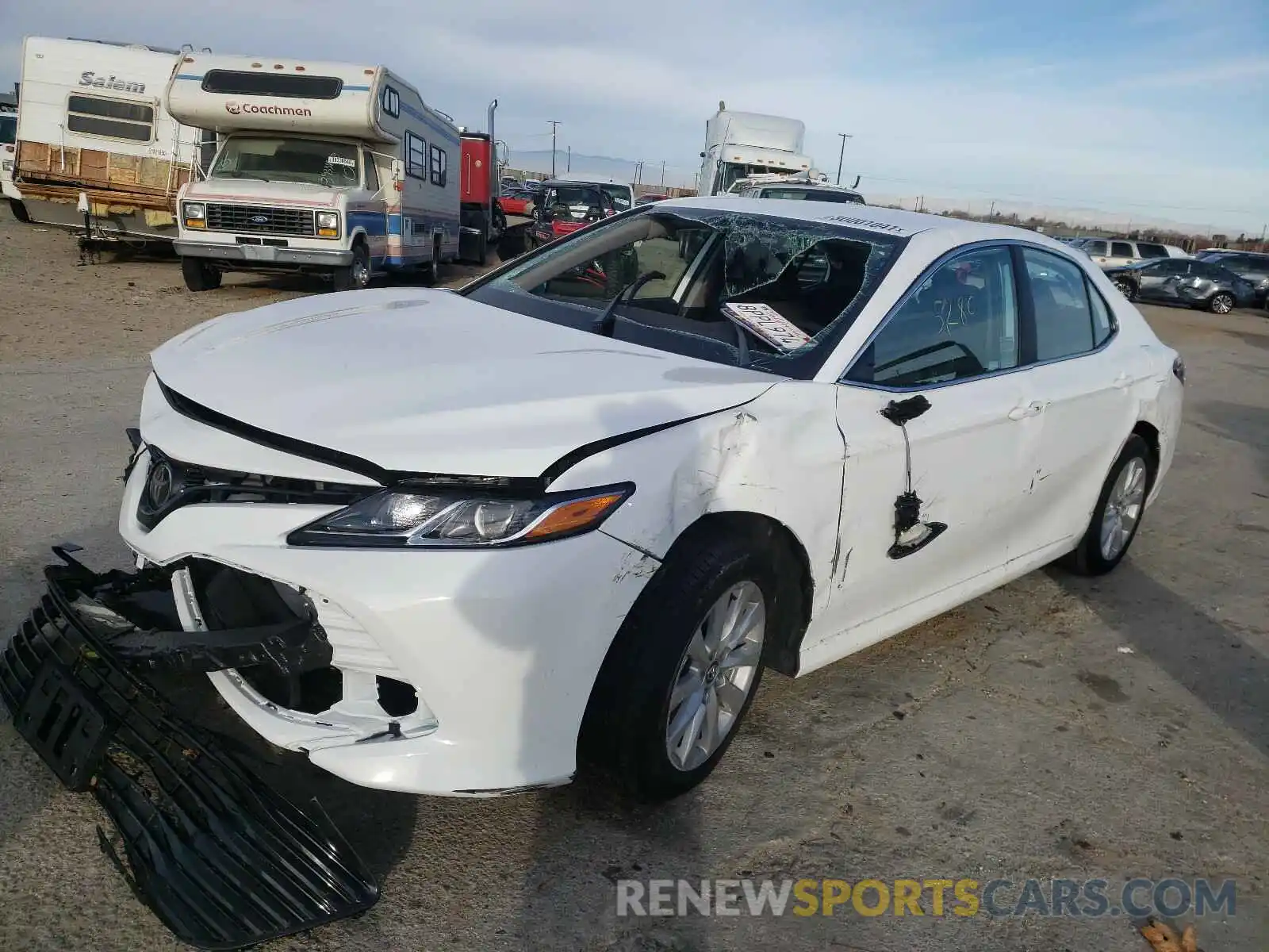 2 Photograph of a damaged car 4T1C11AKXLU922140 TOYOTA CAMRY 2020