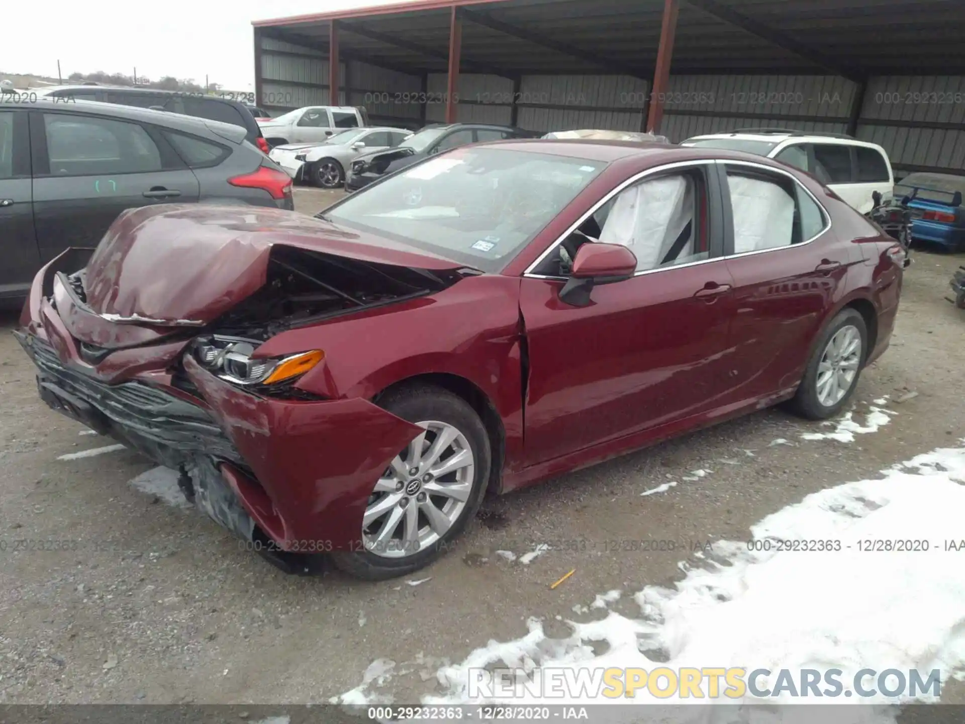 2 Photograph of a damaged car 4T1C11AKXLU928195 TOYOTA CAMRY 2020