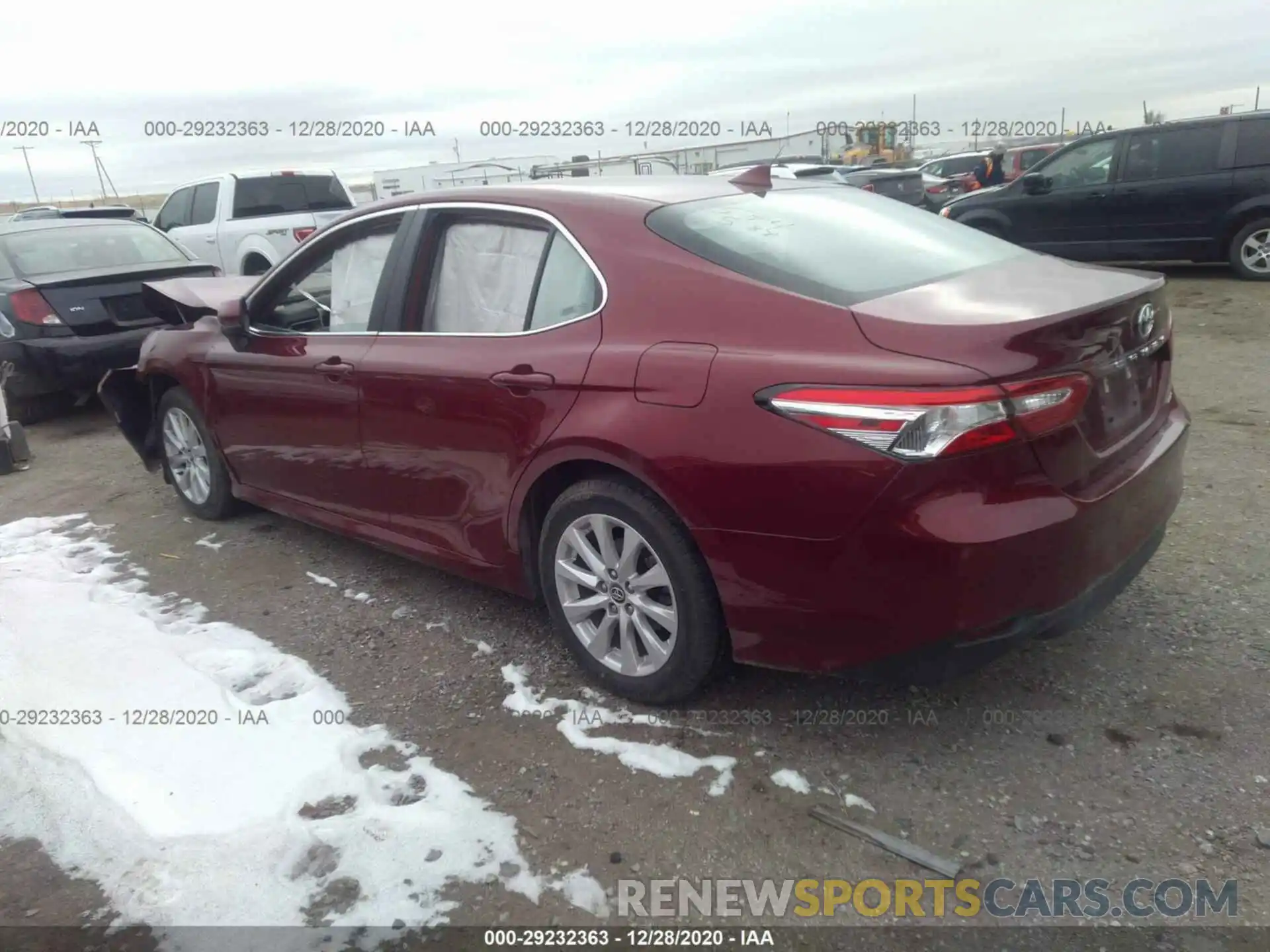 3 Photograph of a damaged car 4T1C11AKXLU928195 TOYOTA CAMRY 2020