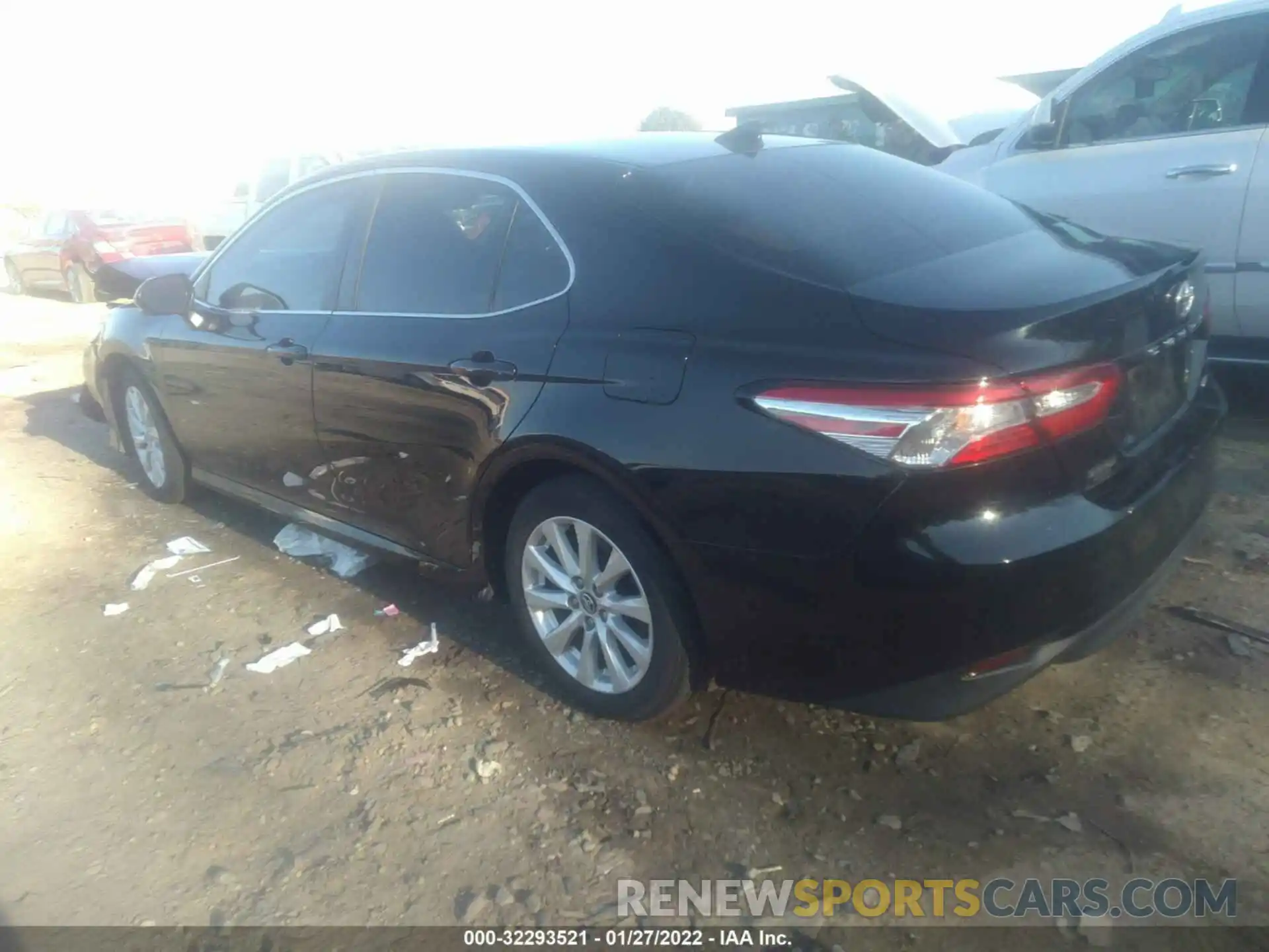 3 Photograph of a damaged car 4T1C11AKXLU930030 TOYOTA CAMRY 2020