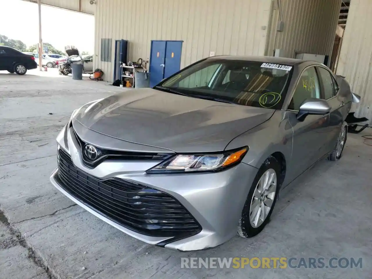 2 Photograph of a damaged car 4T1C11AKXLU930951 TOYOTA CAMRY 2020