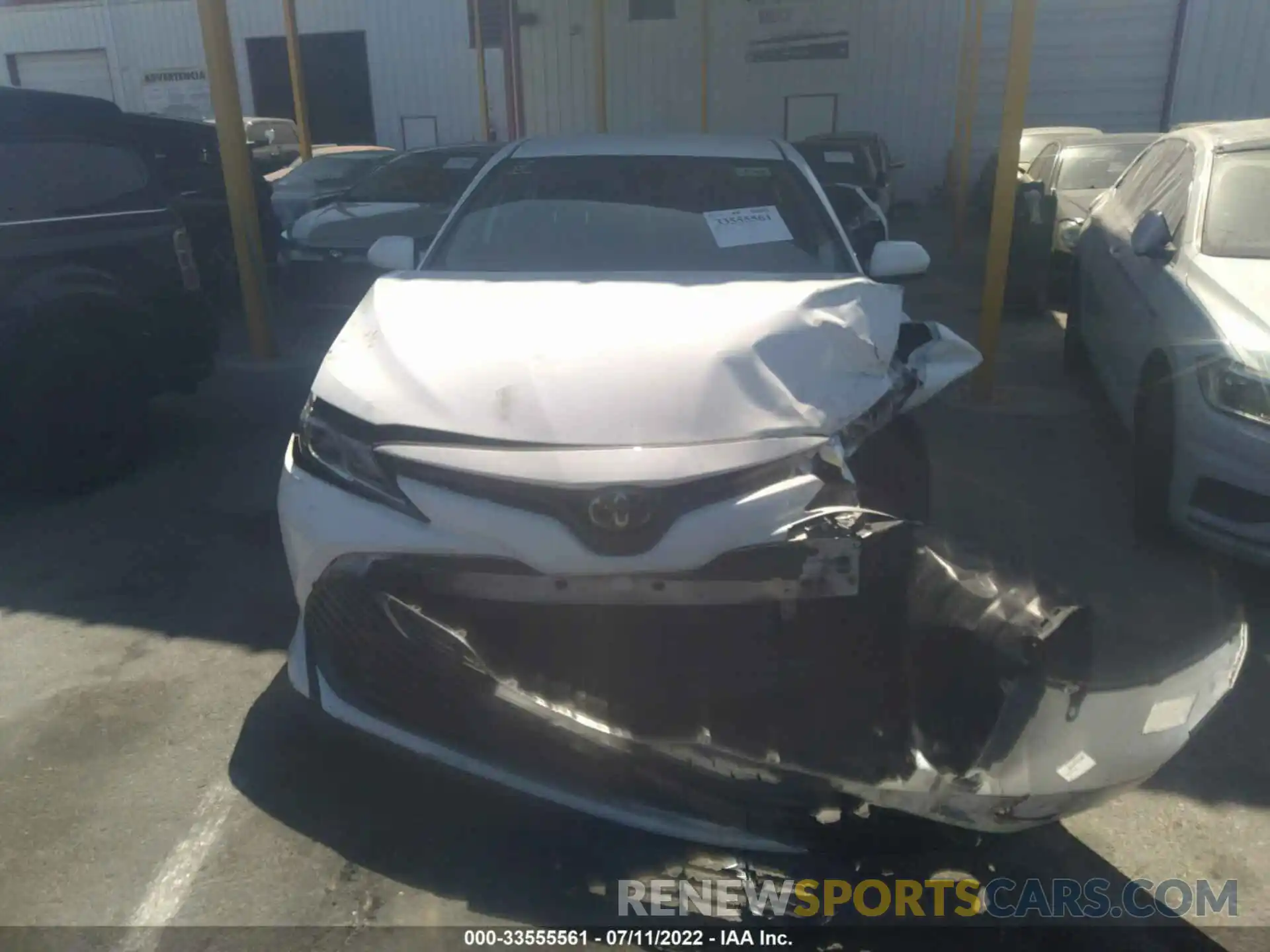 10 Photograph of a damaged car 4T1C11AKXLU934773 TOYOTA CAMRY 2020