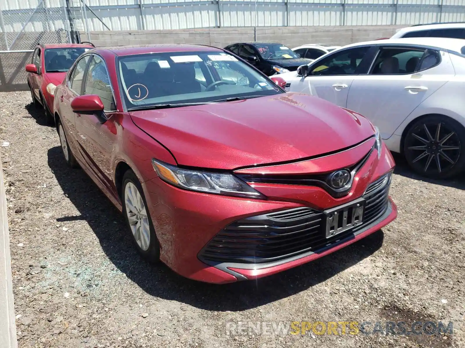 1 Photograph of a damaged car 4T1C11AKXLU942095 TOYOTA CAMRY 2020