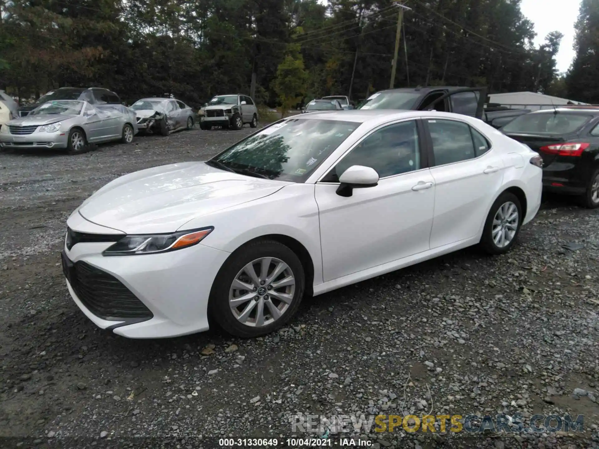 2 Photograph of a damaged car 4T1C11AKXLU943313 TOYOTA CAMRY 2020