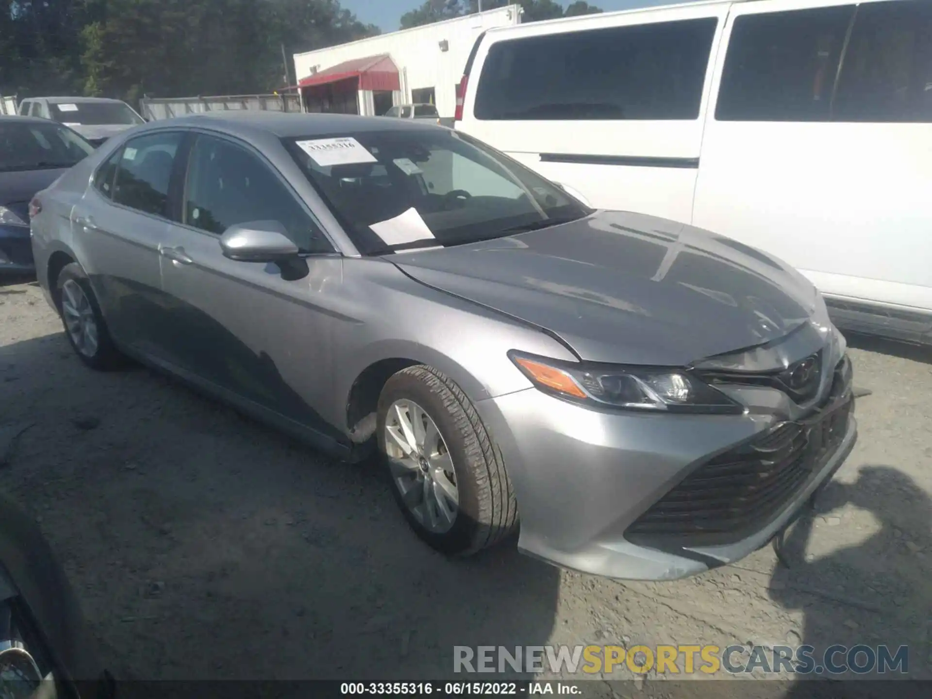 1 Photograph of a damaged car 4T1C11AKXLU944588 TOYOTA CAMRY 2020