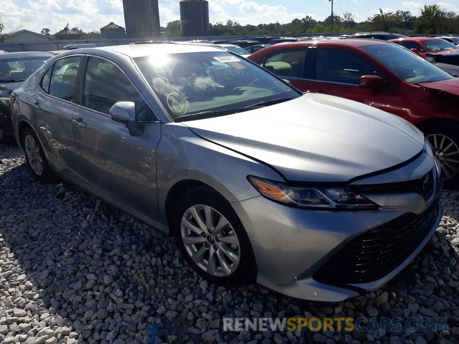 1 Photograph of a damaged car 4T1C11AKXLU949709 TOYOTA CAMRY 2020