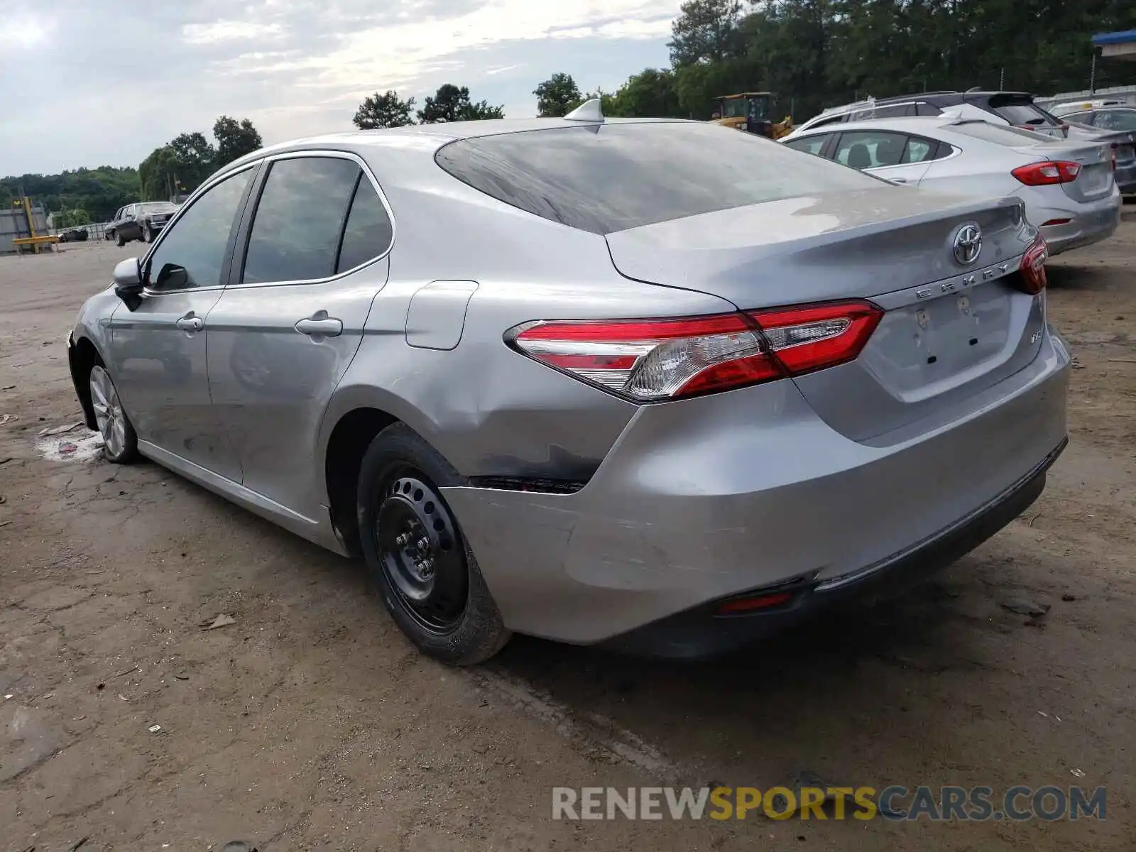 3 Photograph of a damaged car 4T1C11AKXLU967742 TOYOTA CAMRY 2020