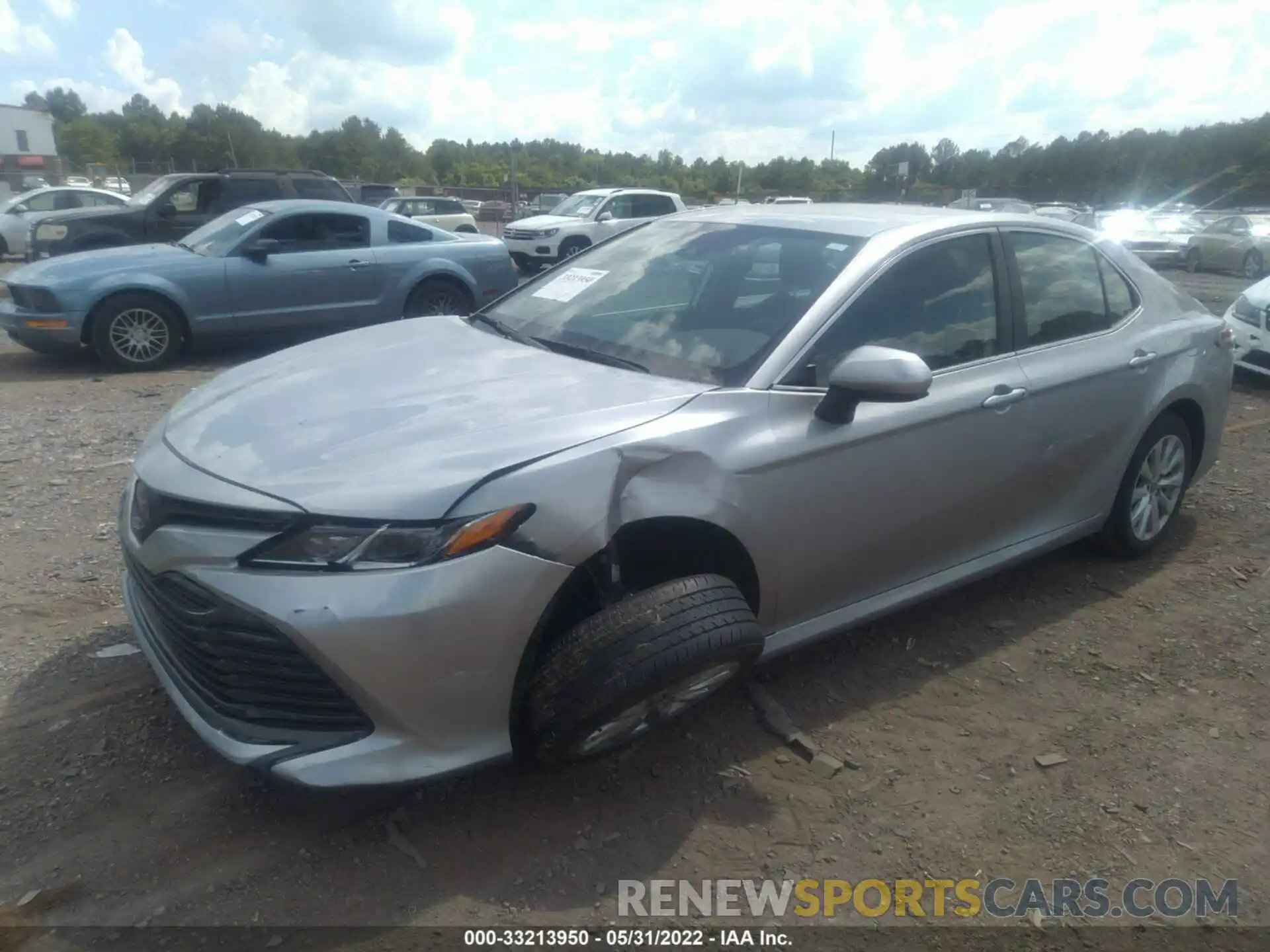 2 Photograph of a damaged car 4T1C11AKXLU970611 TOYOTA CAMRY 2020