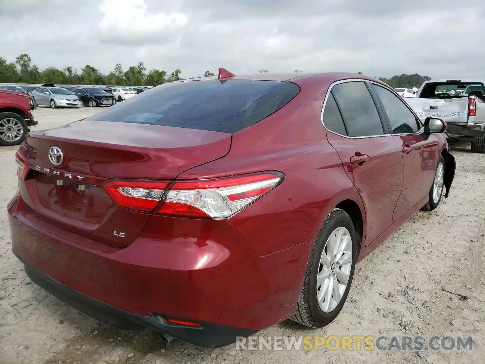 4 Photograph of a damaged car 4T1C11AKXLU979017 TOYOTA CAMRY 2020