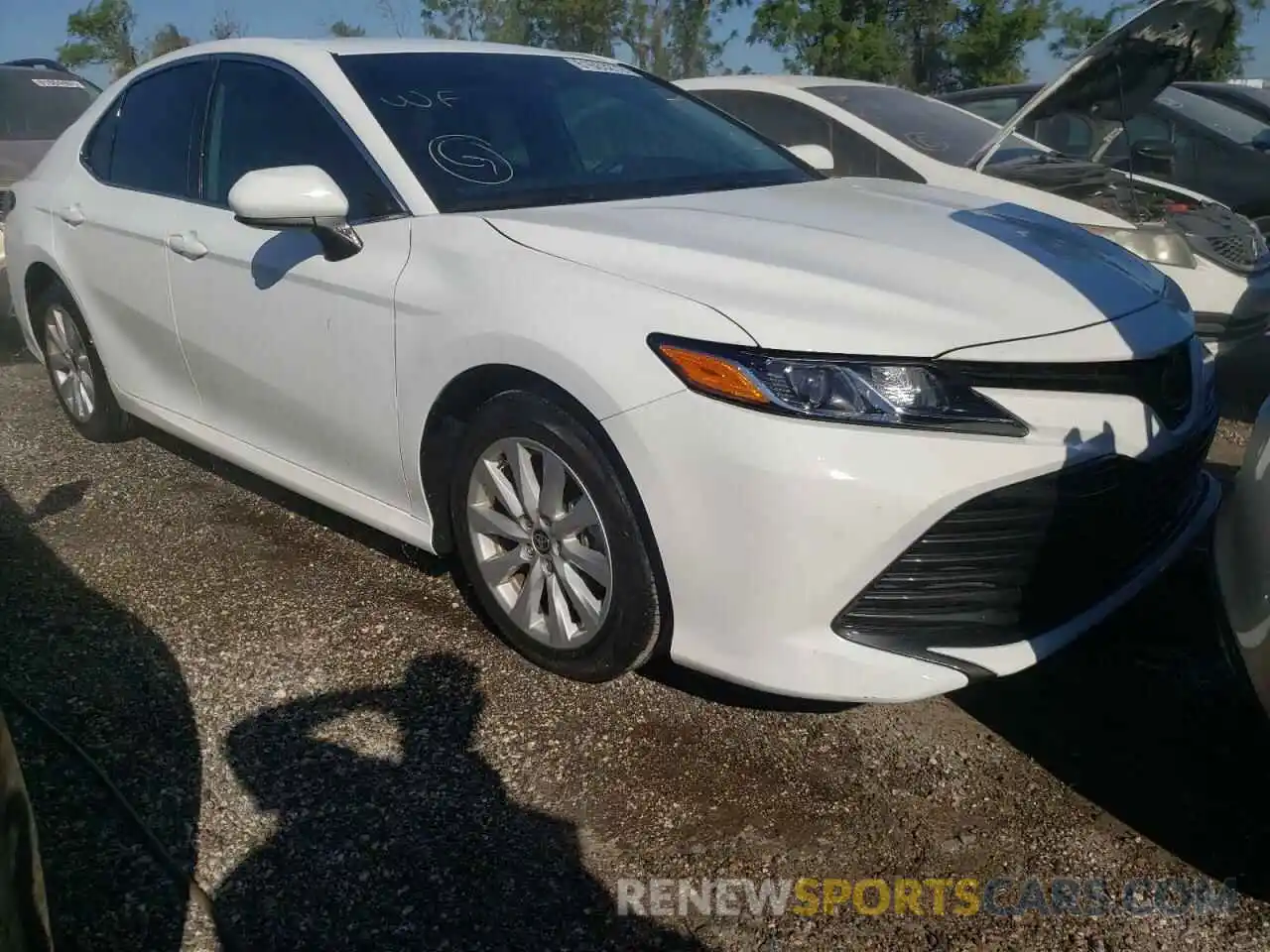 1 Photograph of a damaged car 4T1C11AKXLU984489 TOYOTA CAMRY 2020