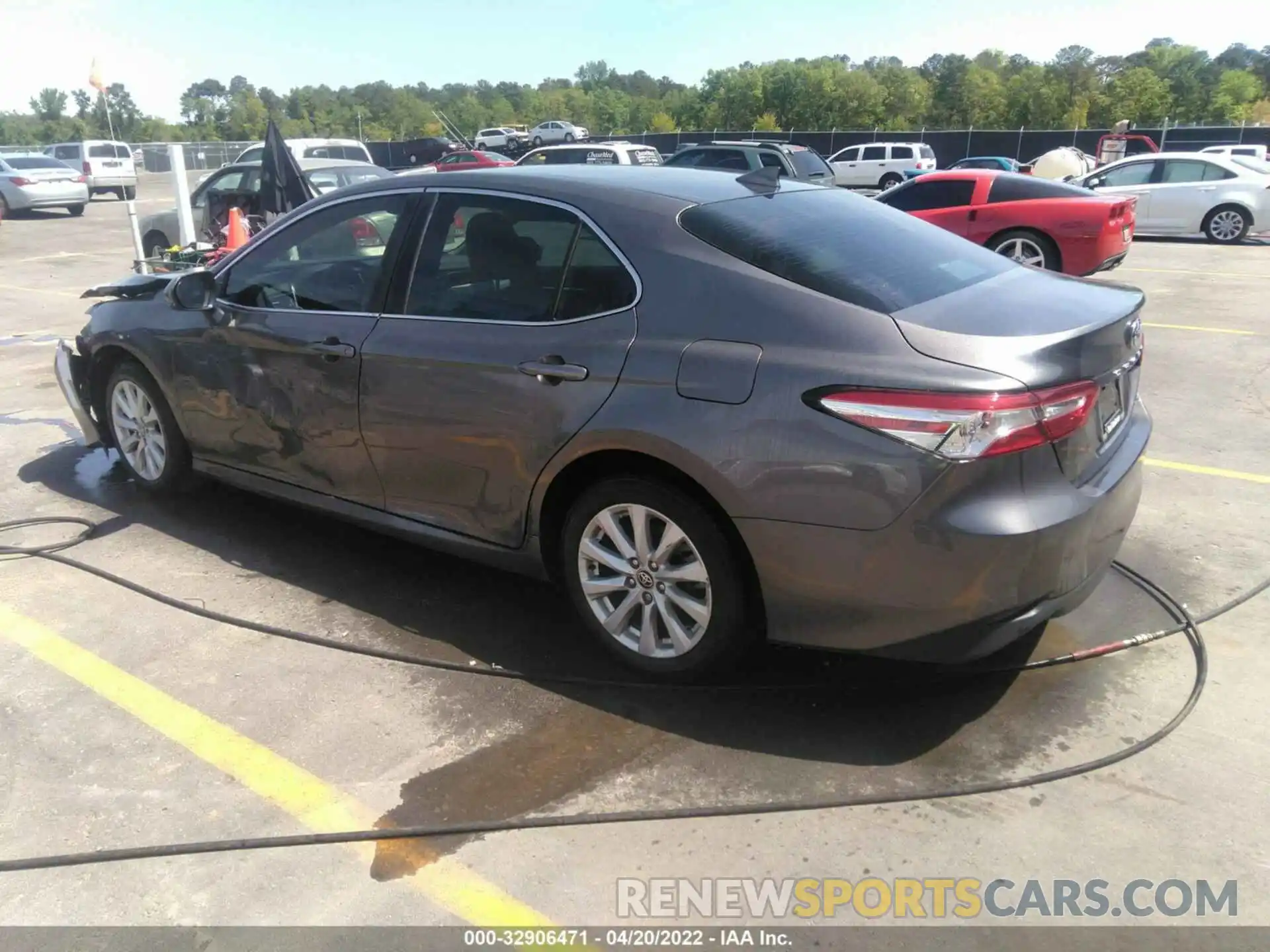 3 Photograph of a damaged car 4T1C11AKXLU993662 TOYOTA CAMRY 2020