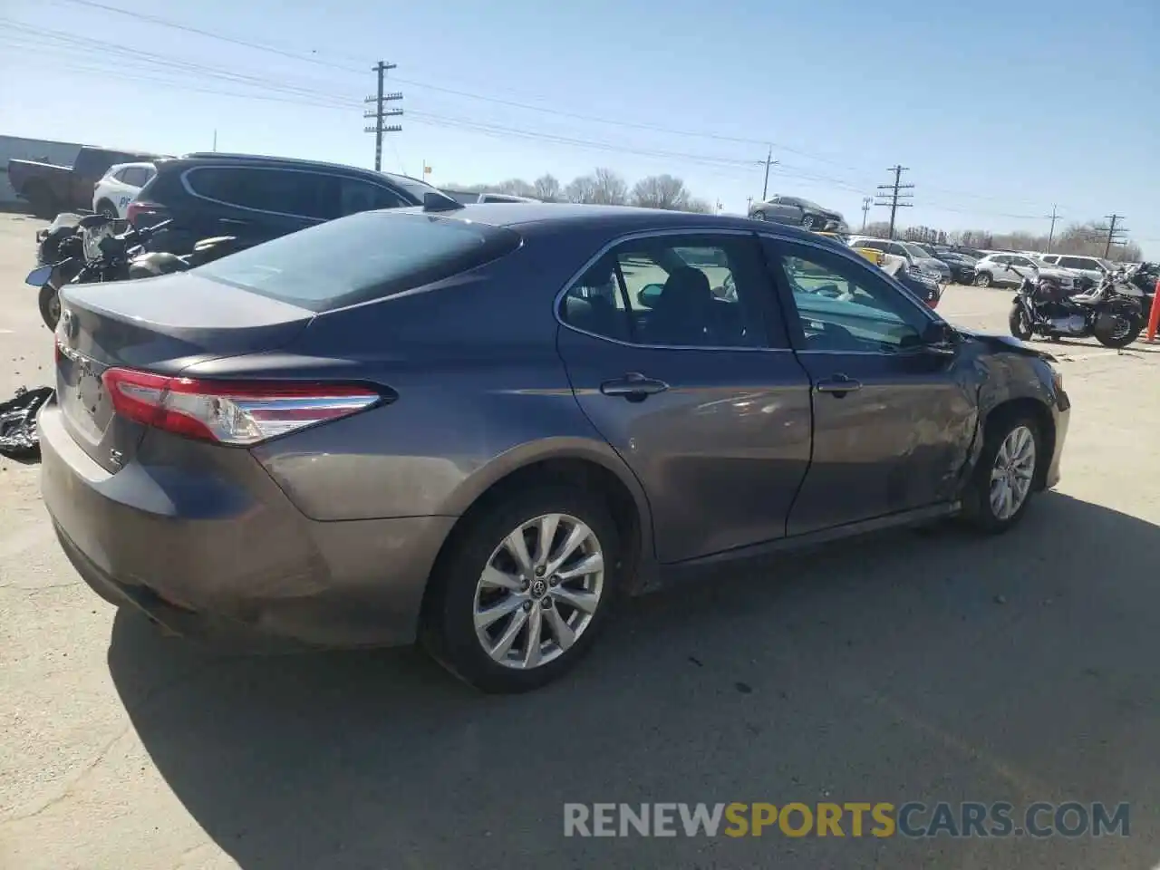 3 Photograph of a damaged car 4T1C11BK0LU011281 TOYOTA CAMRY 2020