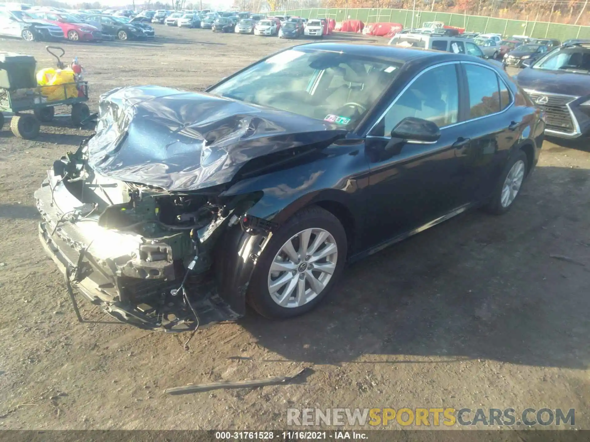 2 Фотография поврежденного автомобиля 4T1C11BK0LU017887 TOYOTA CAMRY 2020