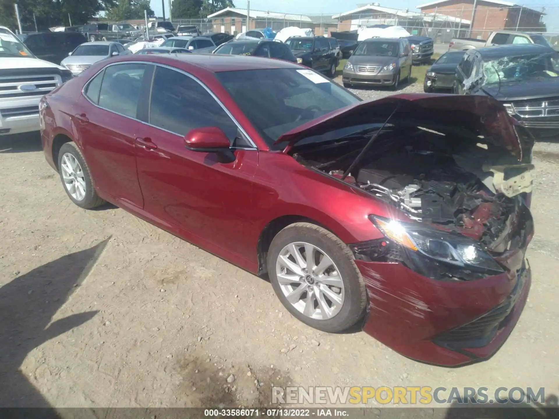 1 Photograph of a damaged car 4T1C11BK1LU002363 TOYOTA CAMRY 2020