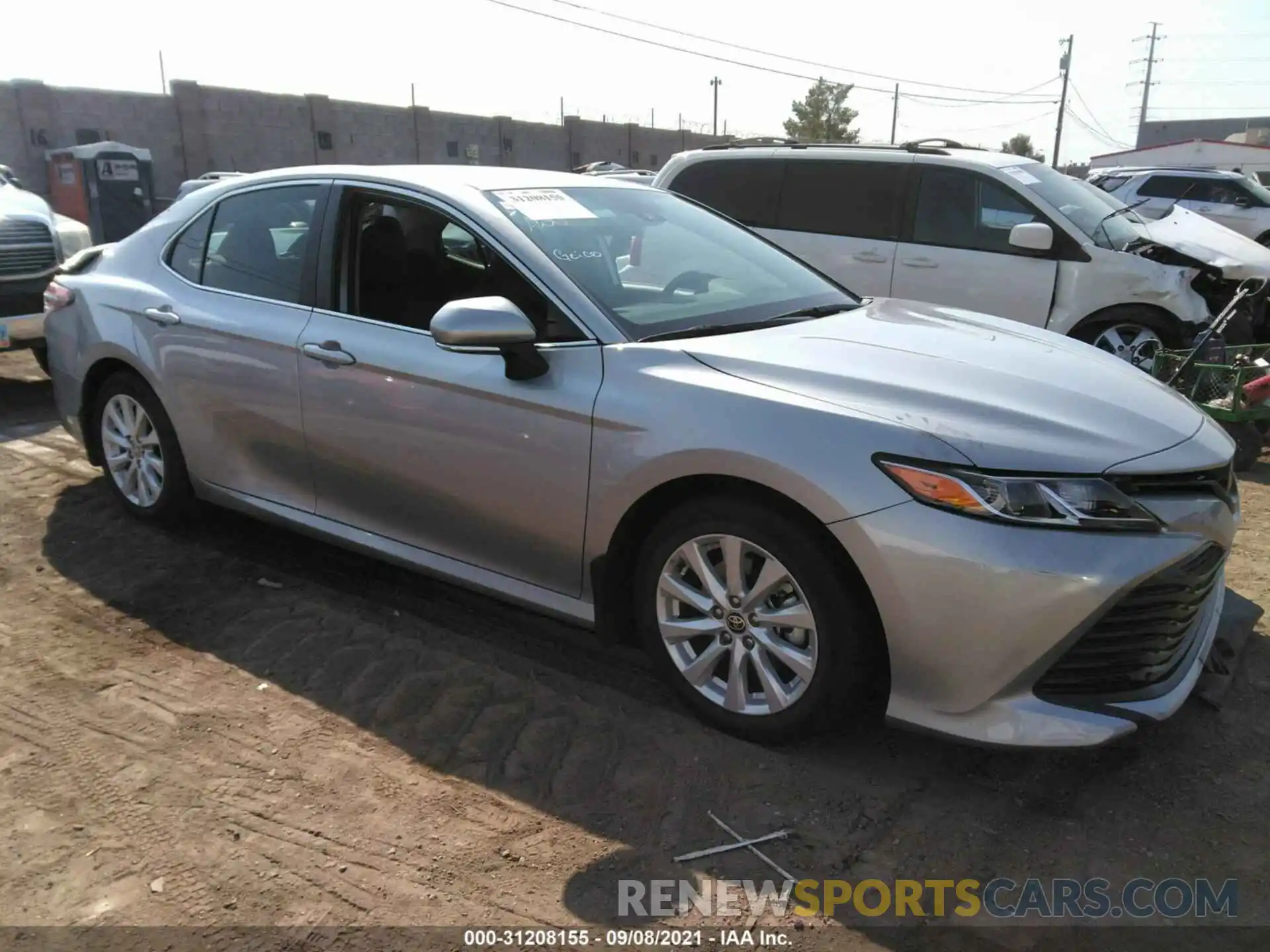 1 Photograph of a damaged car 4T1C11BK1LU006252 TOYOTA CAMRY 2020