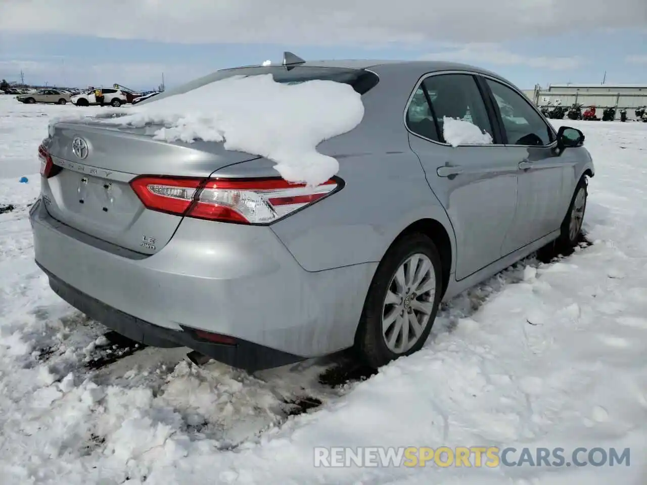 4 Photograph of a damaged car 4T1C11BK1LU007210 TOYOTA CAMRY 2020