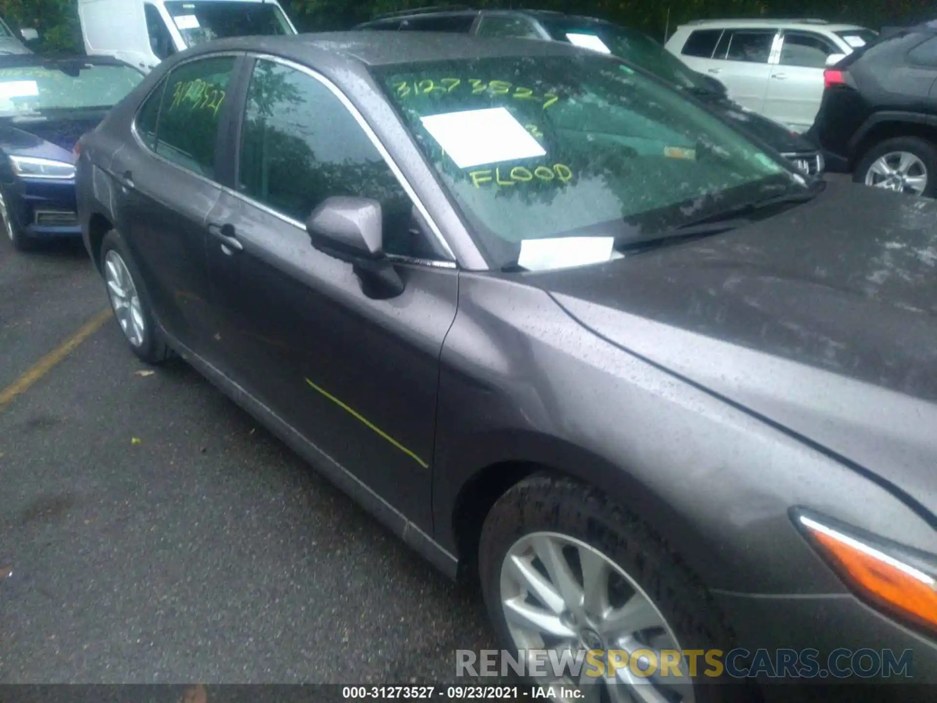 6 Photograph of a damaged car 4T1C11BK1LU007479 TOYOTA CAMRY 2020