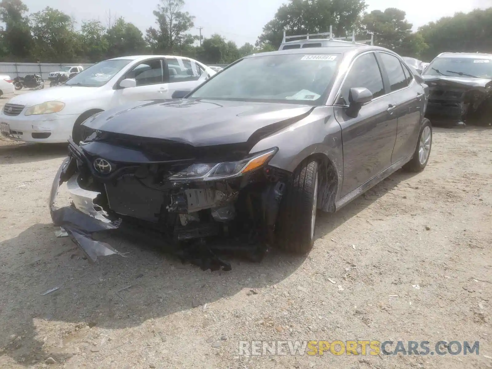 2 Photograph of a damaged car 4T1C11BK1LU016036 TOYOTA CAMRY 2020