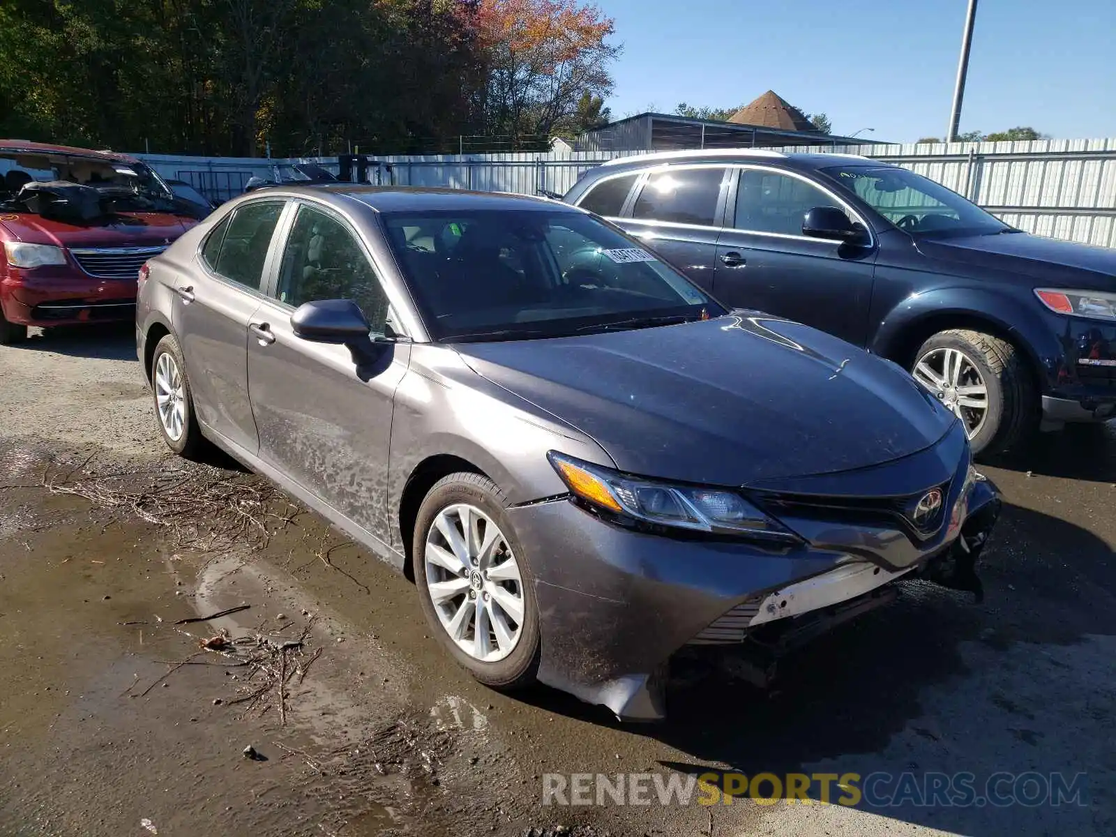 1 Photograph of a damaged car 4T1C11BK2LU008270 TOYOTA CAMRY 2020