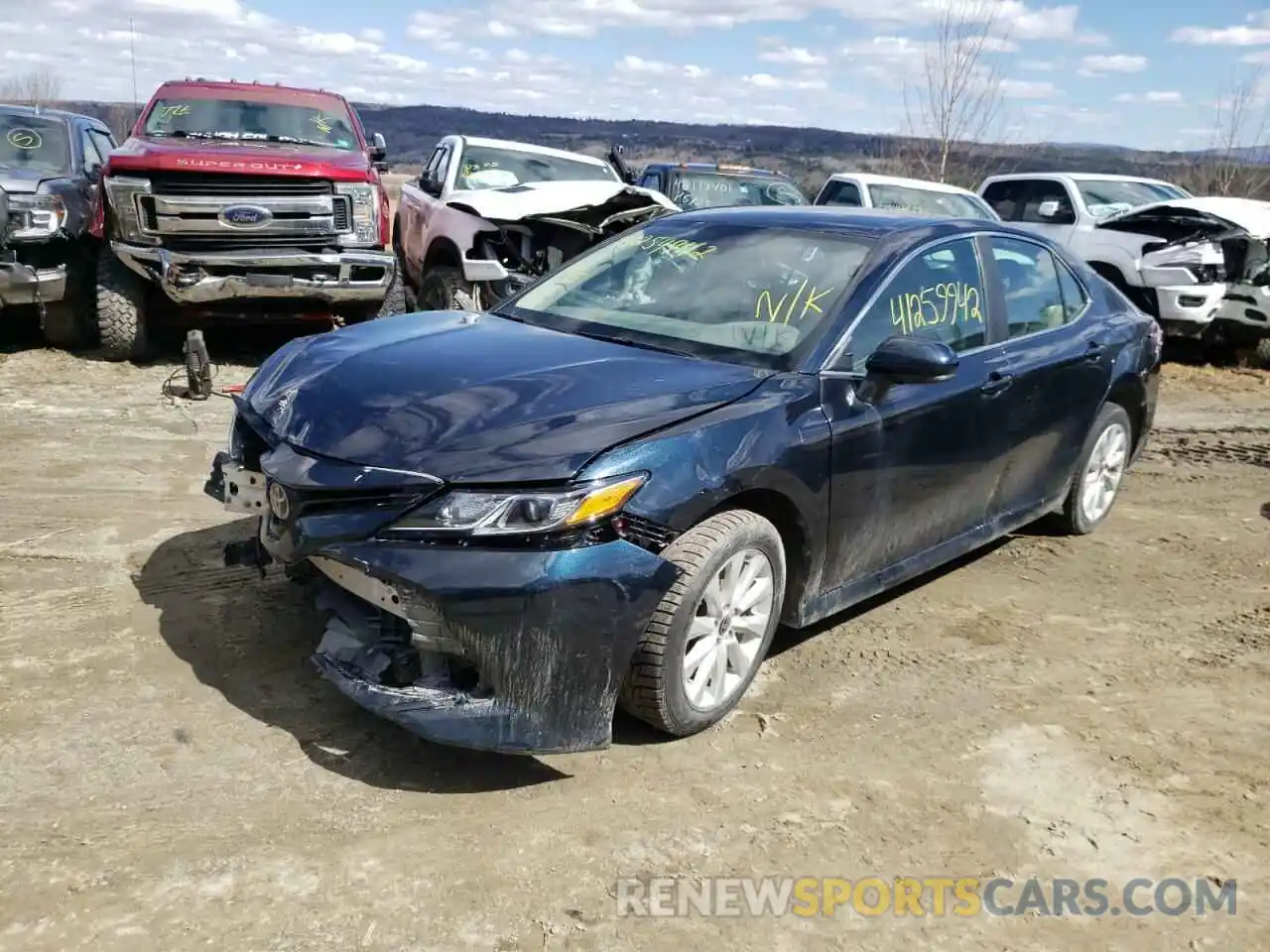 2 Photograph of a damaged car 4T1C11BK2LU016868 TOYOTA CAMRY 2020