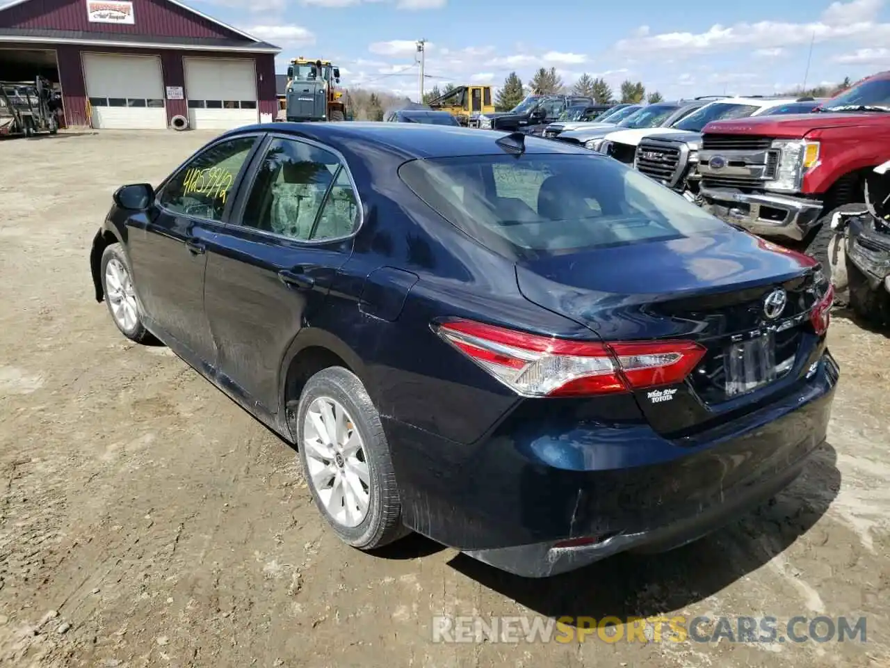 3 Photograph of a damaged car 4T1C11BK2LU016868 TOYOTA CAMRY 2020