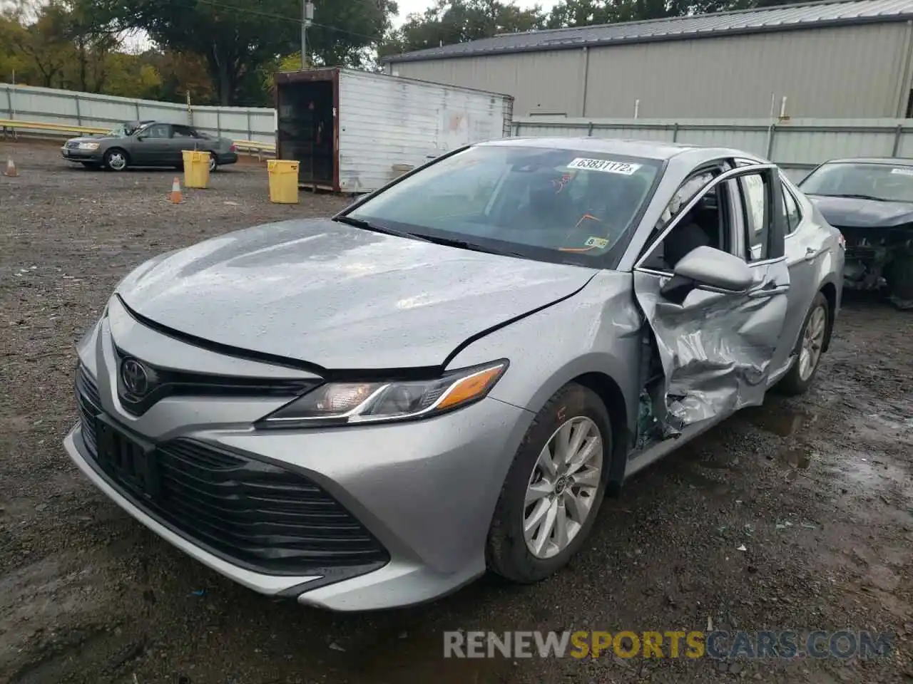 2 Photograph of a damaged car 4T1C11BK4LU010313 TOYOTA CAMRY 2020