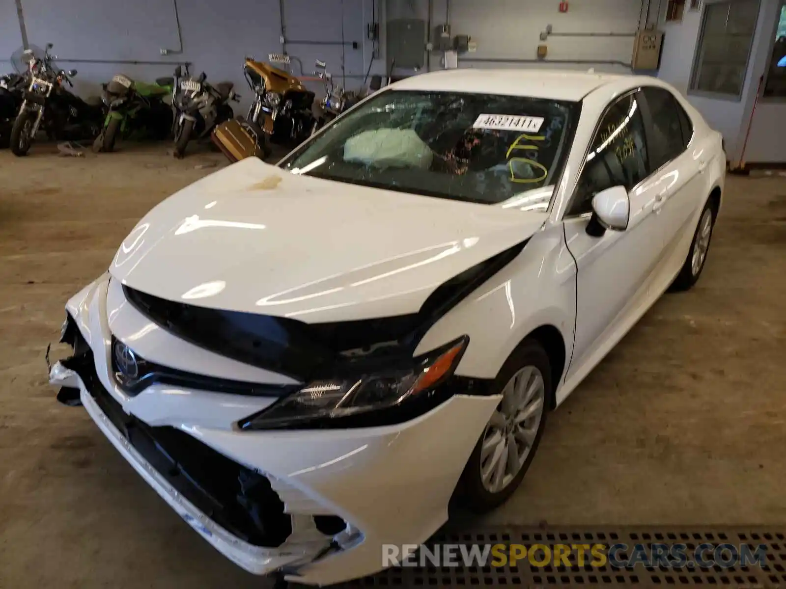 2 Photograph of a damaged car 4T1C11BK4LU013535 TOYOTA CAMRY 2020