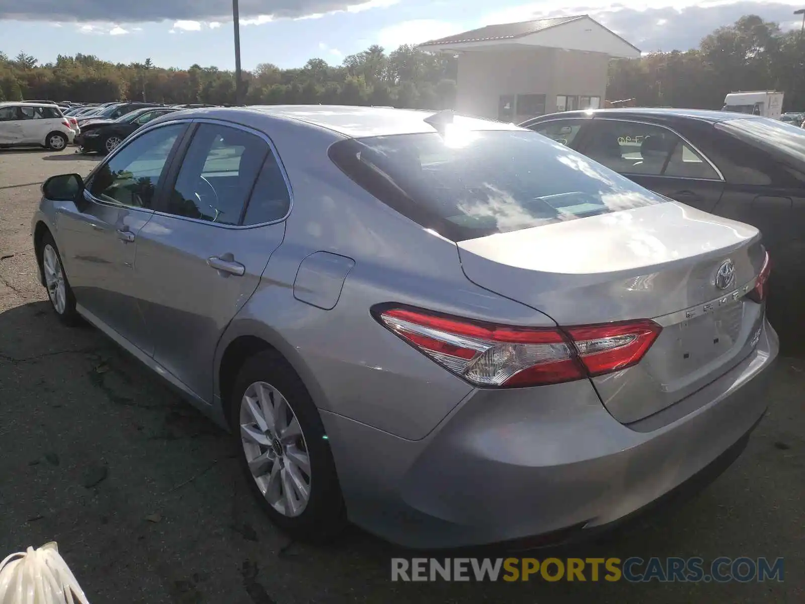 3 Photograph of a damaged car 4T1C11BK4LU014801 TOYOTA CAMRY 2020