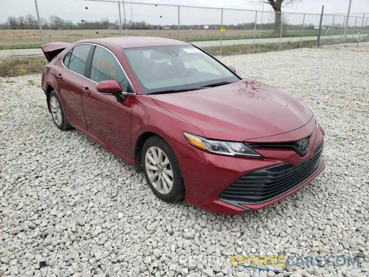 1 Photograph of a damaged car 4T1C11BK5LU003175 TOYOTA CAMRY 2020