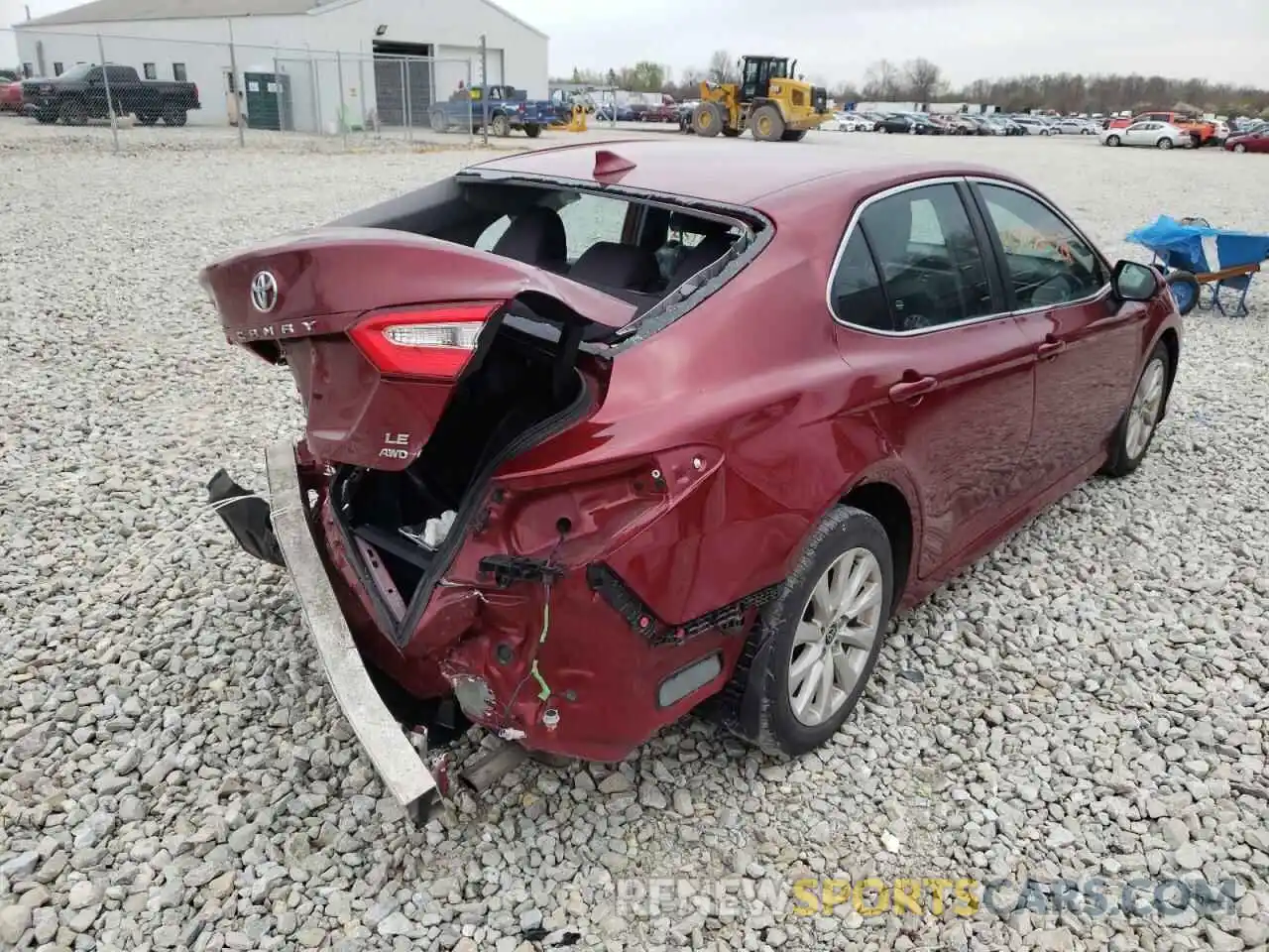 4 Photograph of a damaged car 4T1C11BK5LU003175 TOYOTA CAMRY 2020