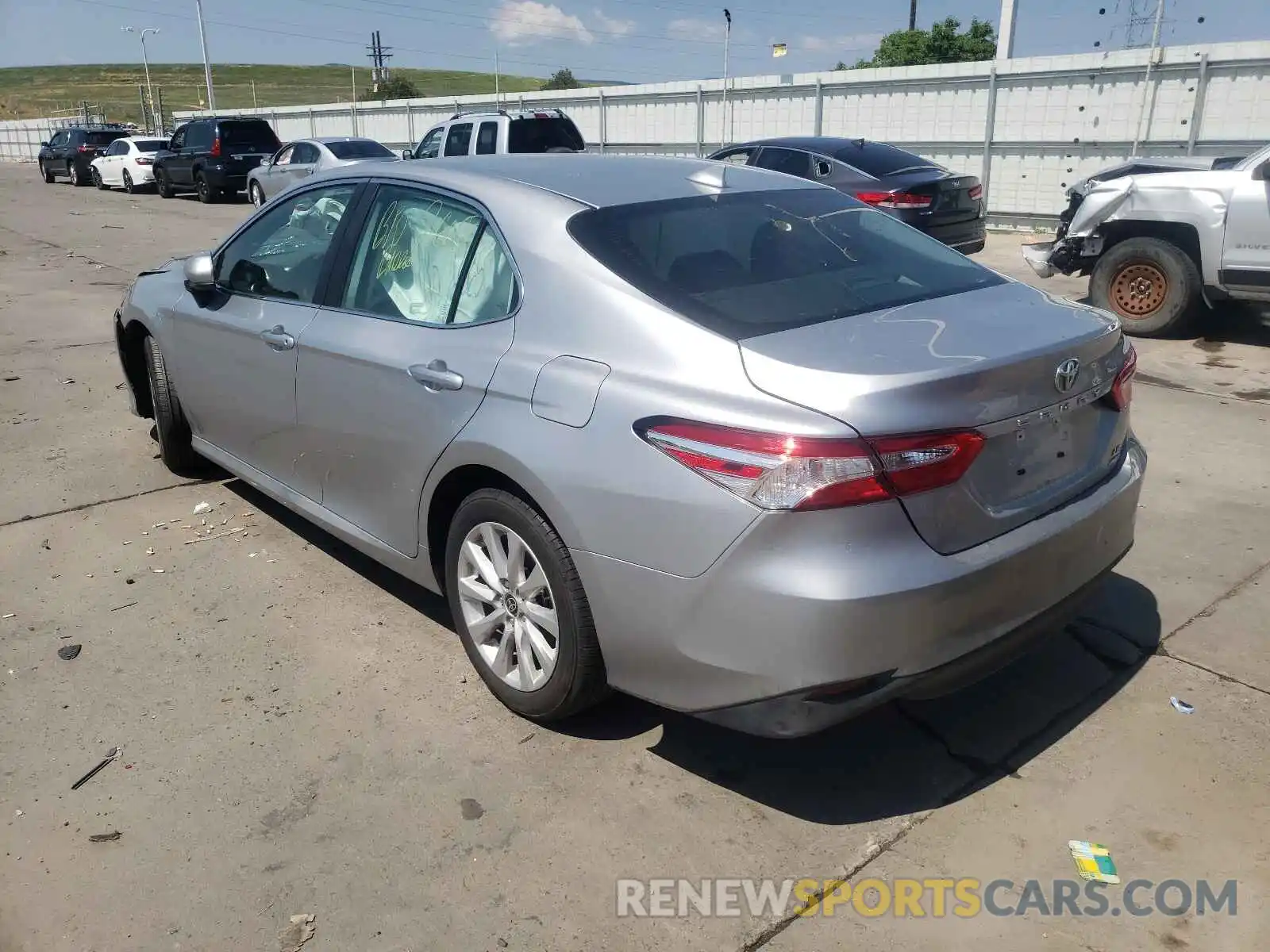 3 Photograph of a damaged car 4T1C11BK5LU007226 TOYOTA CAMRY 2020